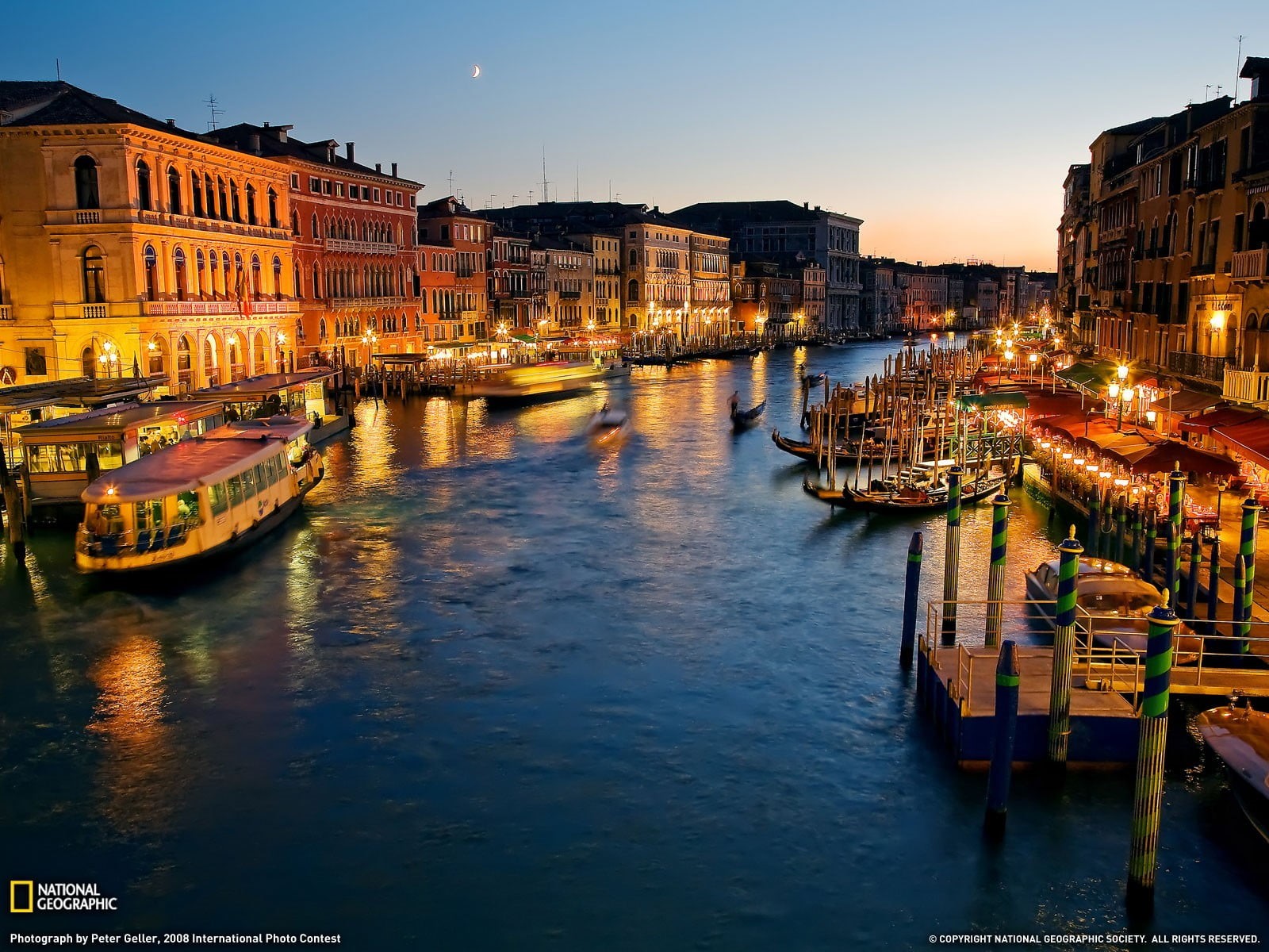 travel, architecture, building exterior, nautical vessel, reflection, illuminated, outdoors, white, city, nature, 720P, gondola - traditional boat, building, HD Wallpaper