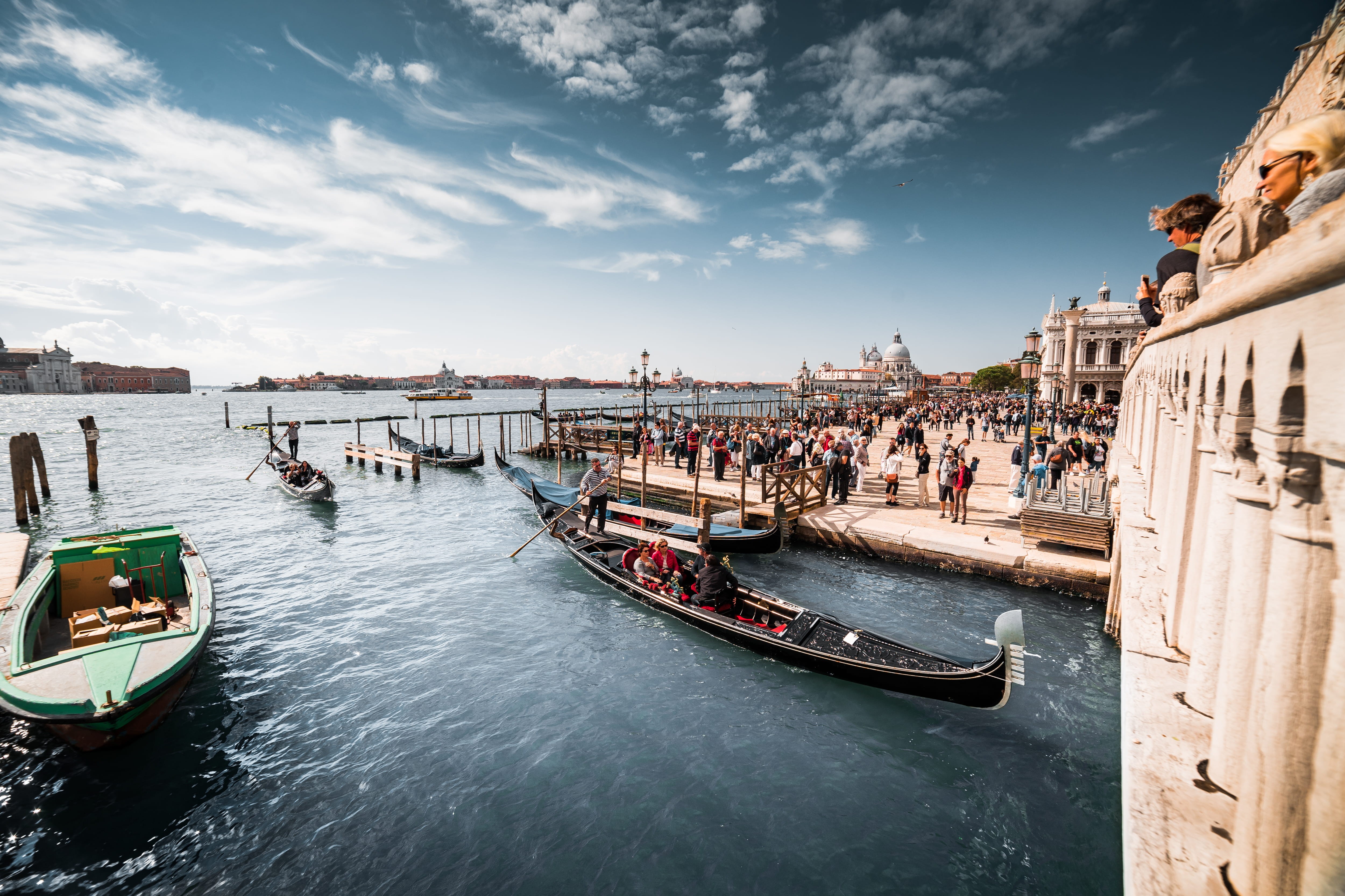 venice, street, sky, streets, italy, mode of transportation, built structure, canal grande, top, boats, canal, nautical vessel, city, gondolas, 4K, sea, HD Wallpaper