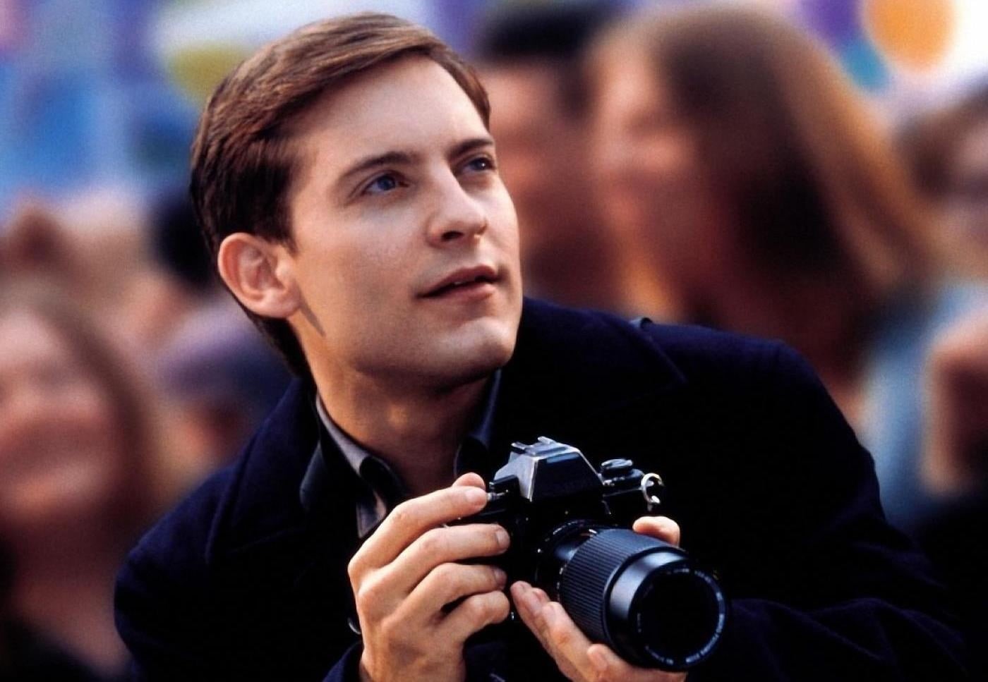 occupation, camera operator, digital camera, filming, adult, camera, photographing, portrait, photographer, activity, maguire, camera - photographic equipment, HD Wallpaper