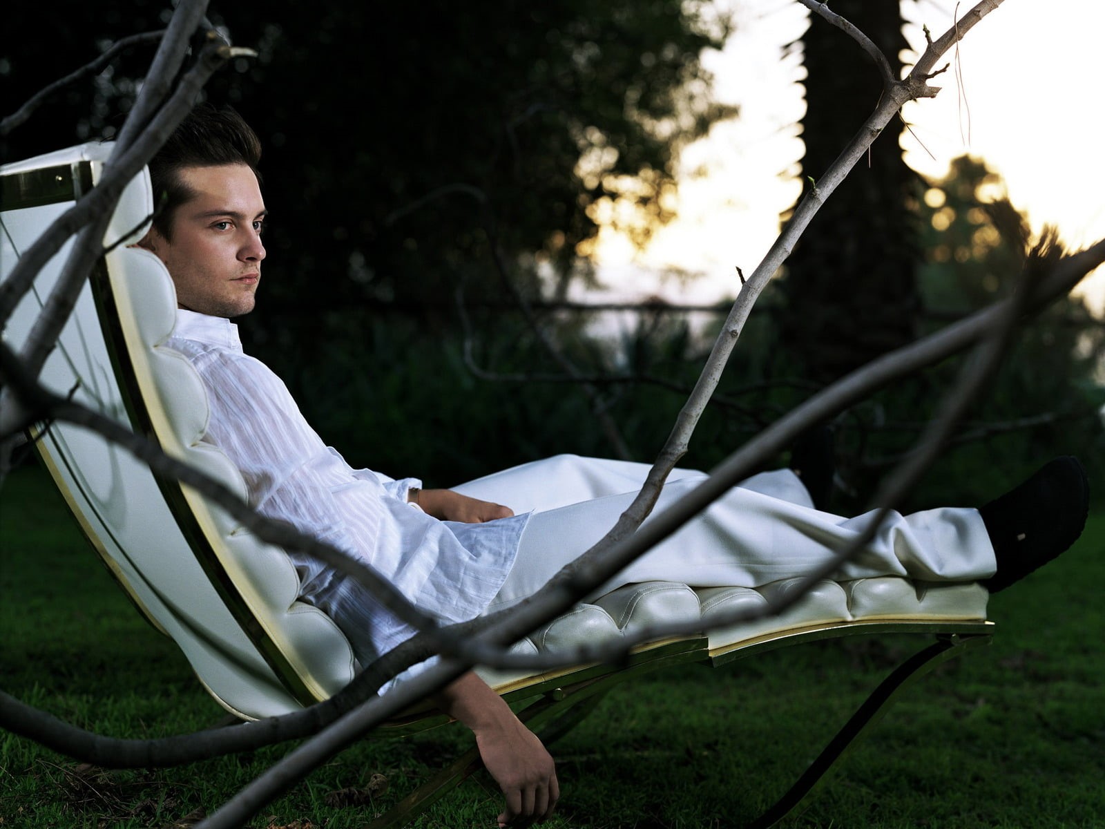 720P, leisure activity, lying down, shirt, land, american, outdoors, s, actor, relaxation, hammock, one person, nature, contemplation, Male celebrities, HD Wallpaper