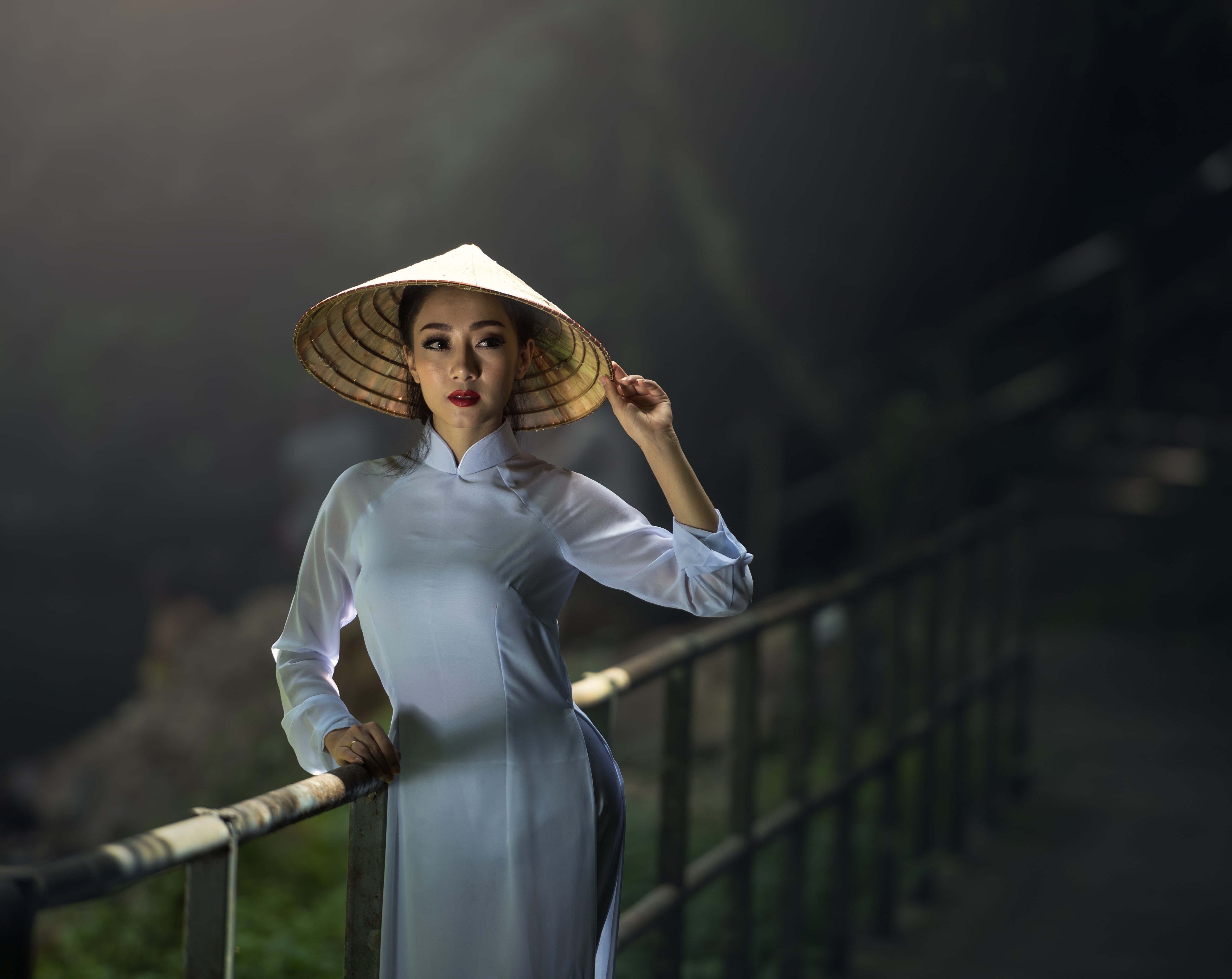hairstyle, asian conical hat, portrait, Girl, fence, farmers hat, spotlight, ao dai, vietnamese, conical hat, Asia, Photography, visit, young adult, lifestyles, HD Wallpaper
