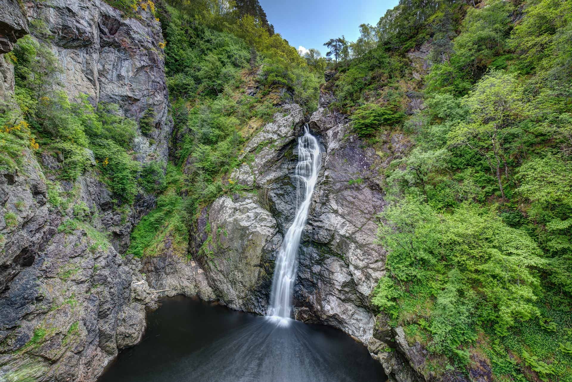 rock - Object, river, waterfall, outdoors, timelapse, water, photography, mountain, Loch Ness, landscape, forest, nature, Falls of Foyers, stream, waterfalls, HD Wallpaper