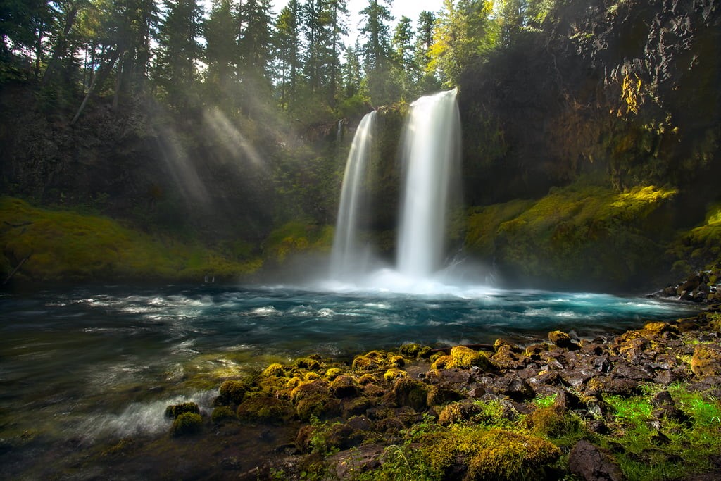 river, sunny, mckenzie, scenics, Intermittent, outdoors, tree, green Color, Waterfalls, rock - Object, Oregon, landscape, stream, sky, waterfall, 480P, HD Wallpaper