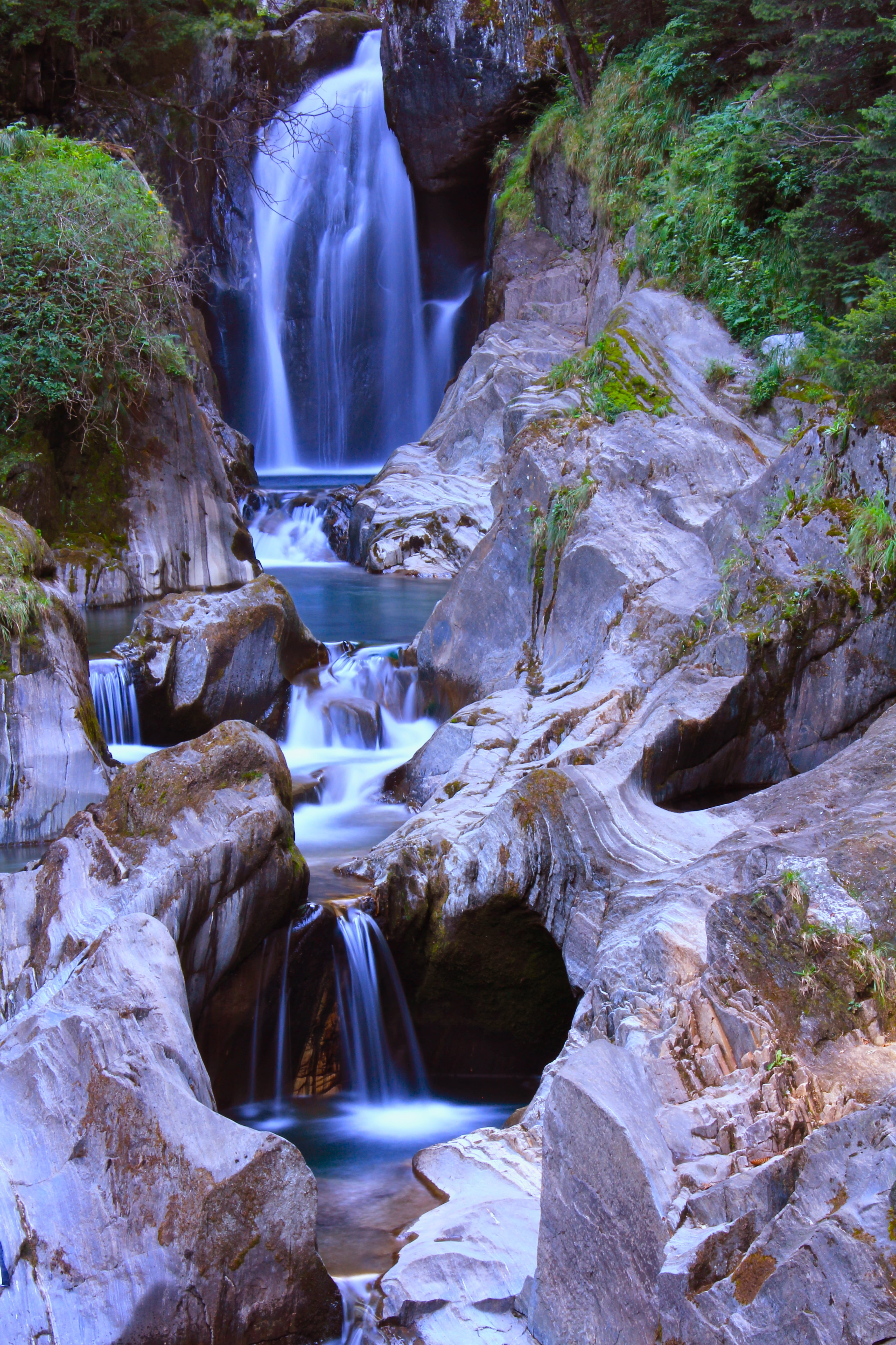 stream, beauty In Nature, formation, falling, stone, gray rock, rock, canon, waterfalls, tree, river, rock - Object, nature, landscape, scenics, gray, water, Phone HD Wallpaper