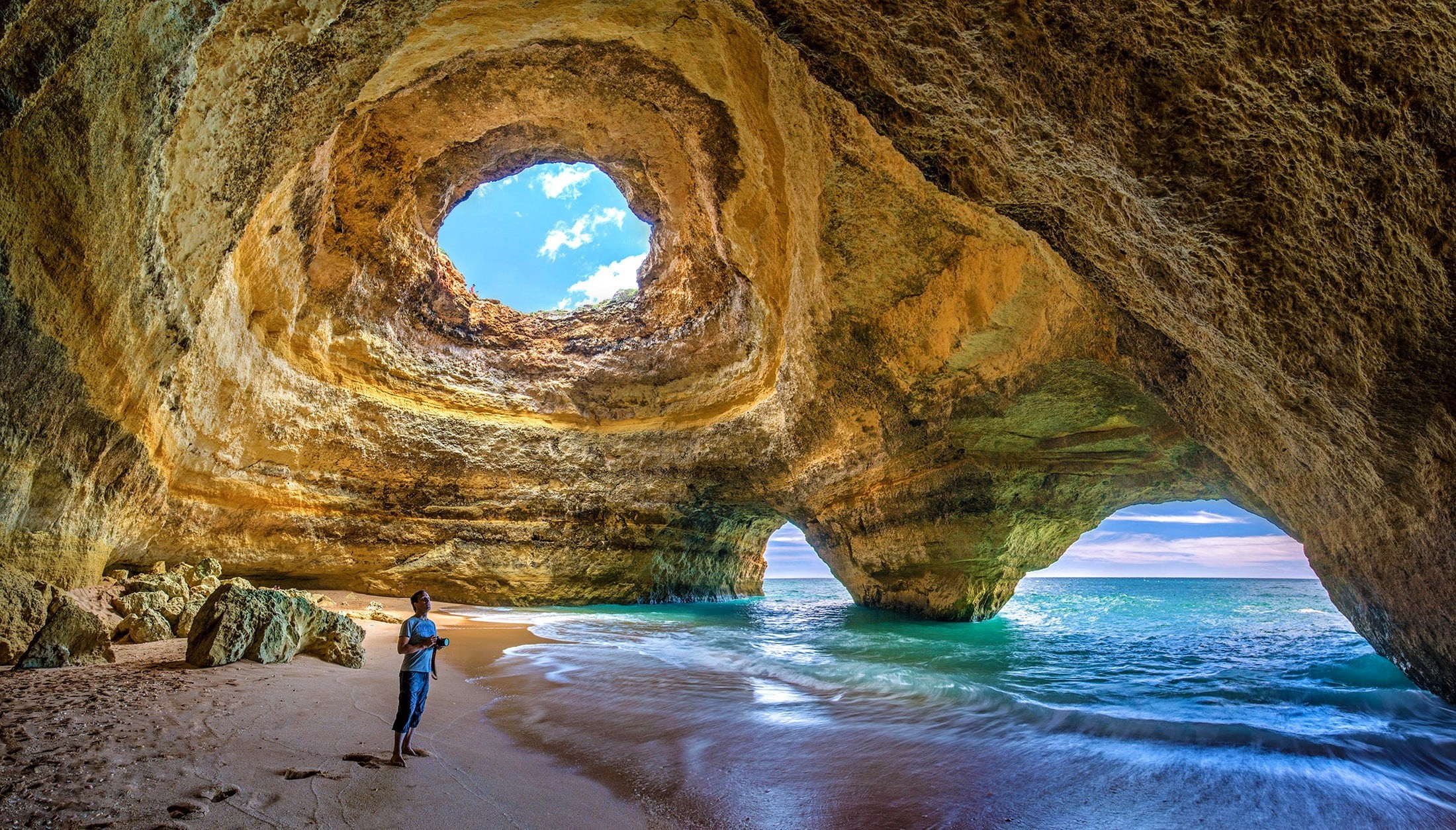 ocean, arch, brown, standing, explore, solid, leisure activity, natural arch, rock, rocky coast, landscape, real people, beauty in nature, portugal, bank, HD Wallpaper