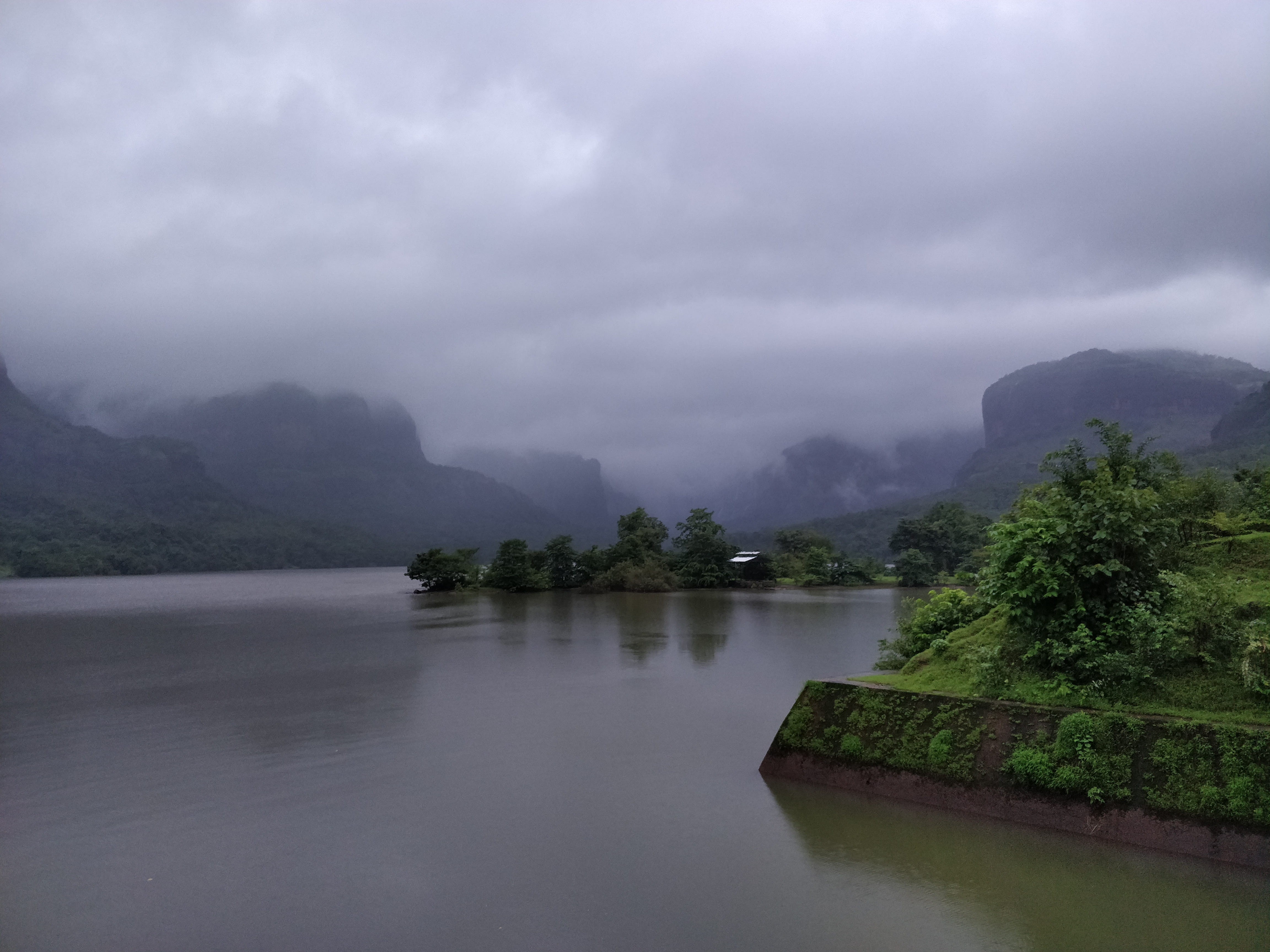 sky, tranquility, 4K, beauty in nature, day, trees, early morning, dark, mountain, country, patnus, water, cloudy, cloud - sky, tranquil scene, HD Wallpaper