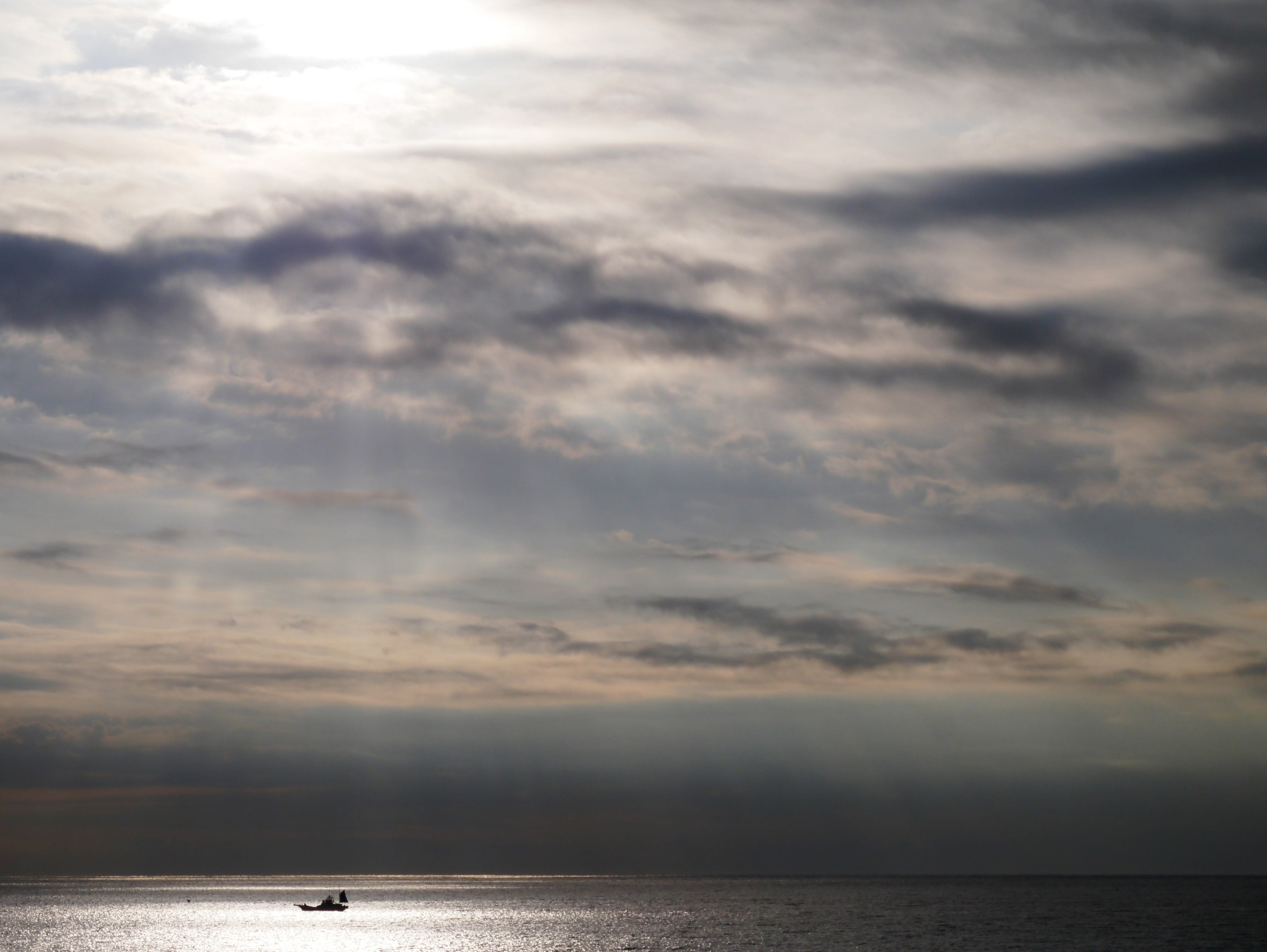 Gray, ripples, tranquil scene, sandy, transportation, nature, antomasako, scenics - nature, sun, beauty in nature, horizon, sky, cloud, nautical vessel, HD Wallpaper