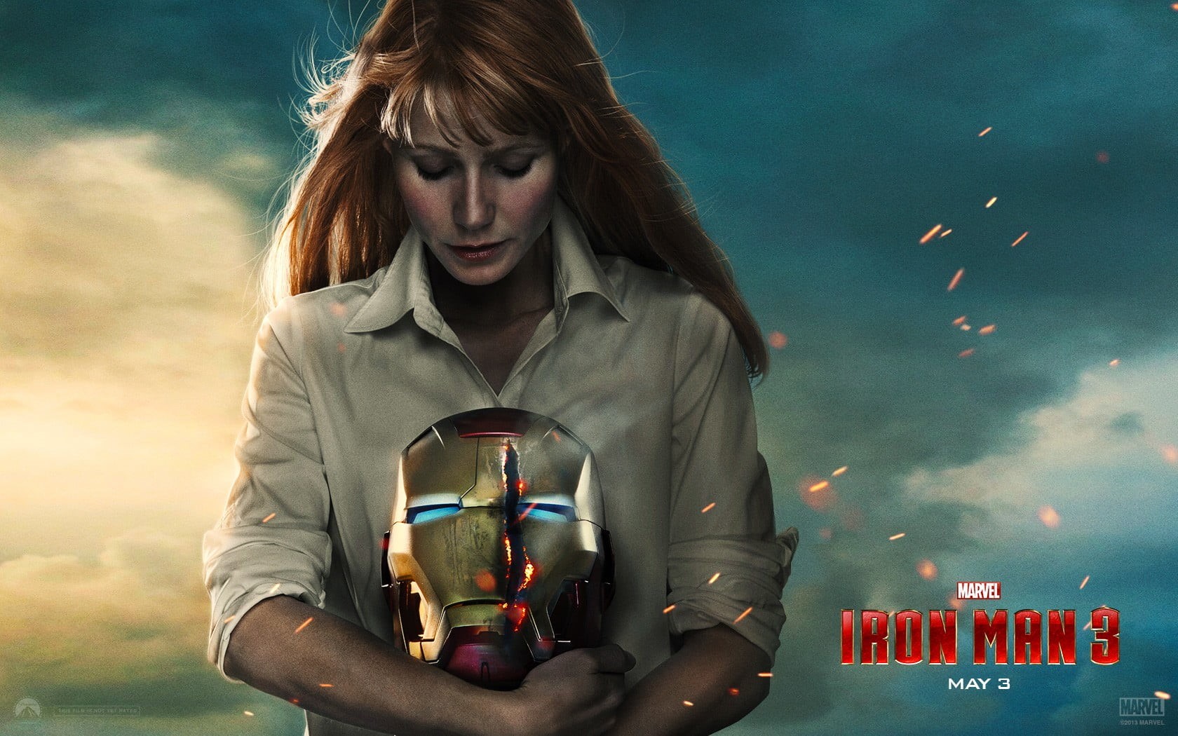 Iron Man 3, one person, fire, women, lifestyles, Gwyneth Paltrow, real people, burning, holding, illuminated, man, front view, helmet, digital, glass, looking, HD Wallpaper
