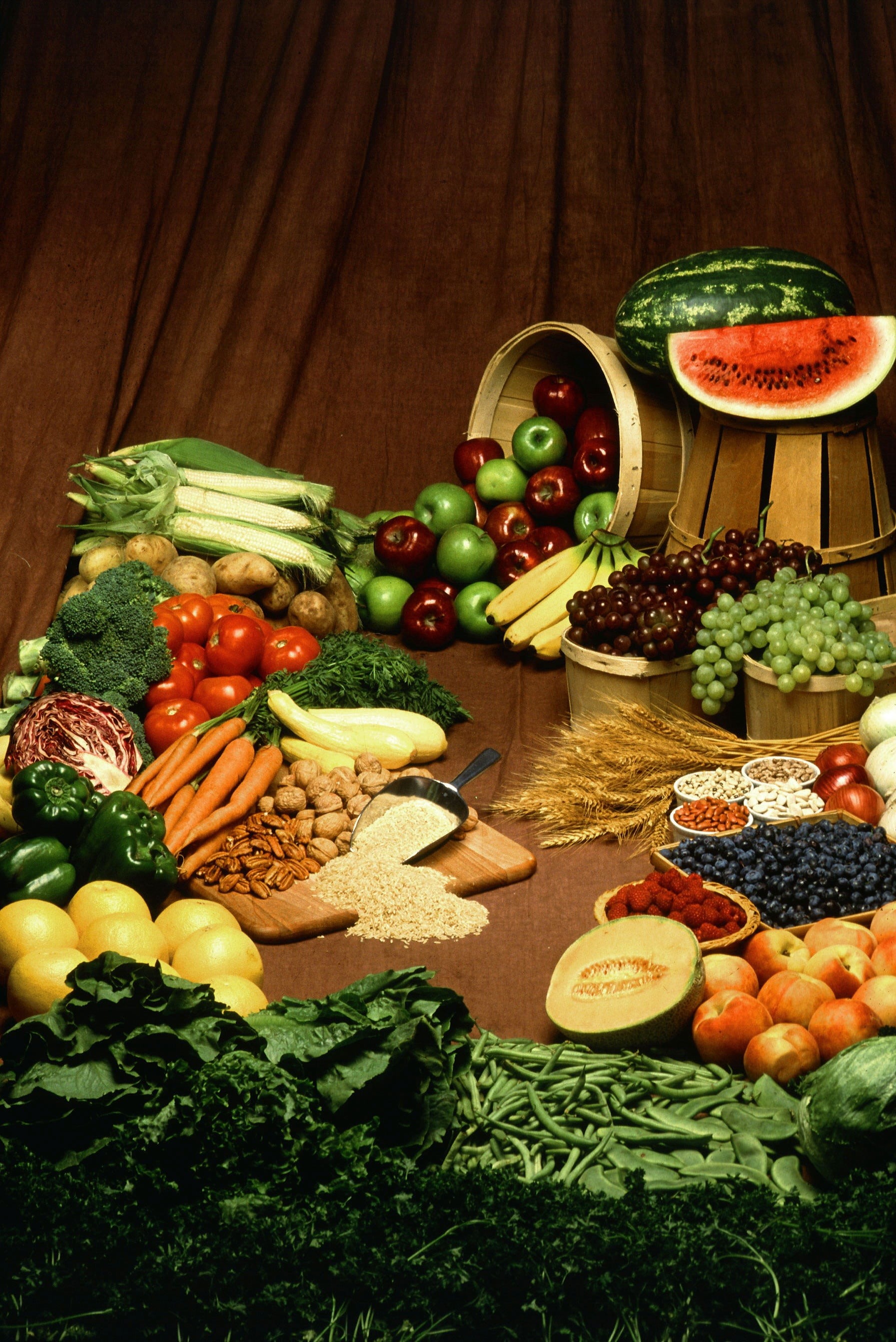  indoors, feed, variety, bananas, red and green apples, vegetable, cabbage, blueberries, food, vegetarian, tomato, choice, healthy food, no people, Phone HD Wallpaper