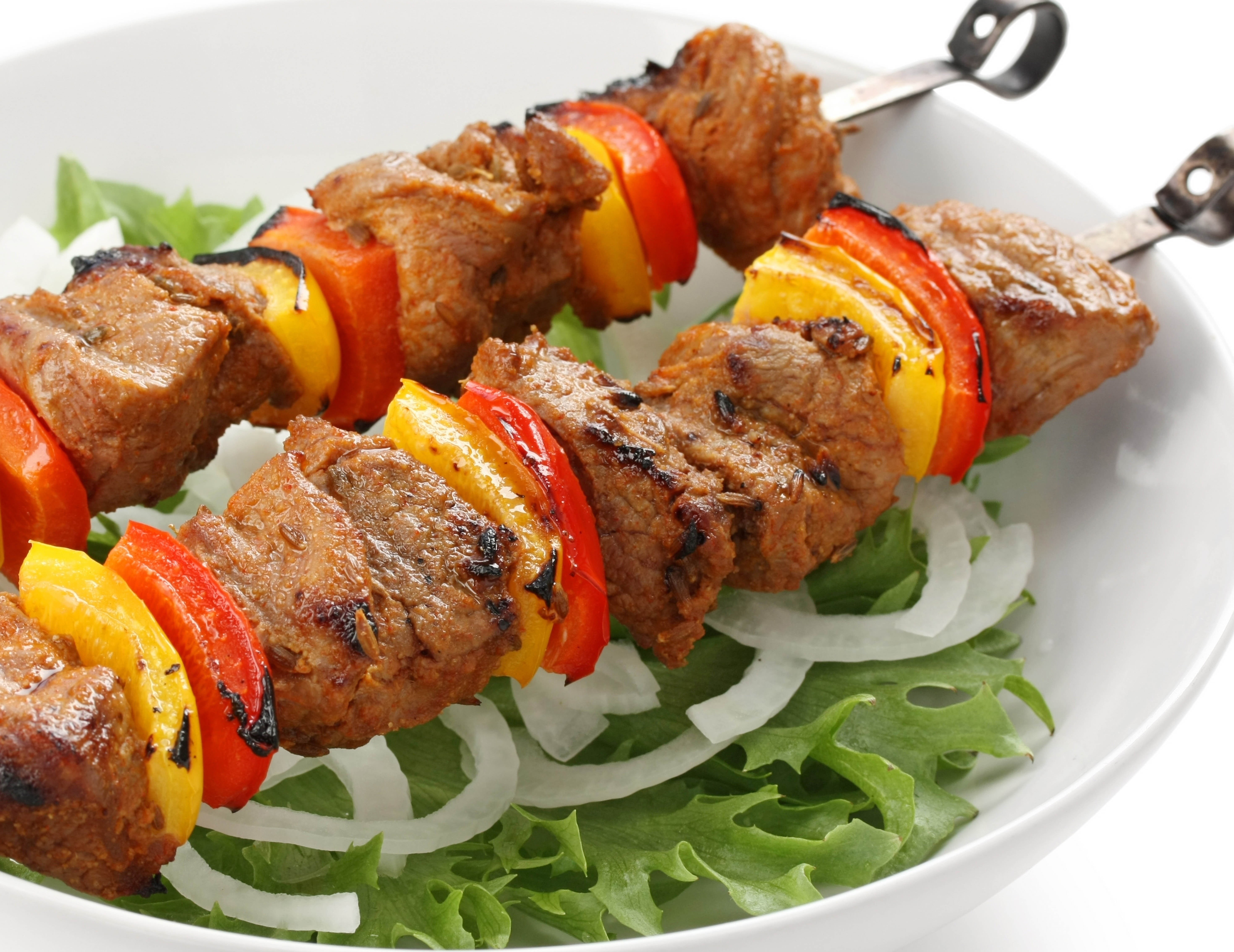 freshness, high angle view, beef, healthy eating, lunch, still life, gourmet, barbecue, meat, skewer, dish, close-up, vegetable, red, no People, temptation, HD Wallpaper
