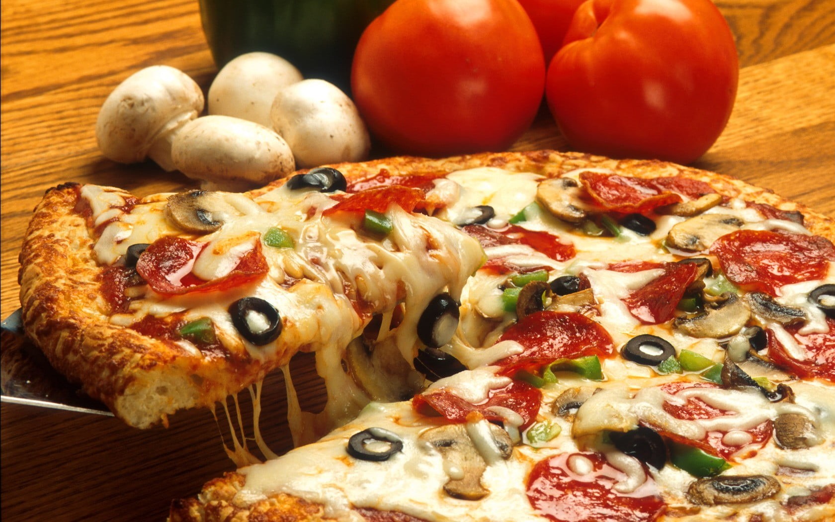 italian food, tomato, still life, ready-to-eat, 720P, indoors, pepperoni, white, close-up, floral, food, bowl, ceramic, dairy product, vegetable, fruit, HD Wallpaper