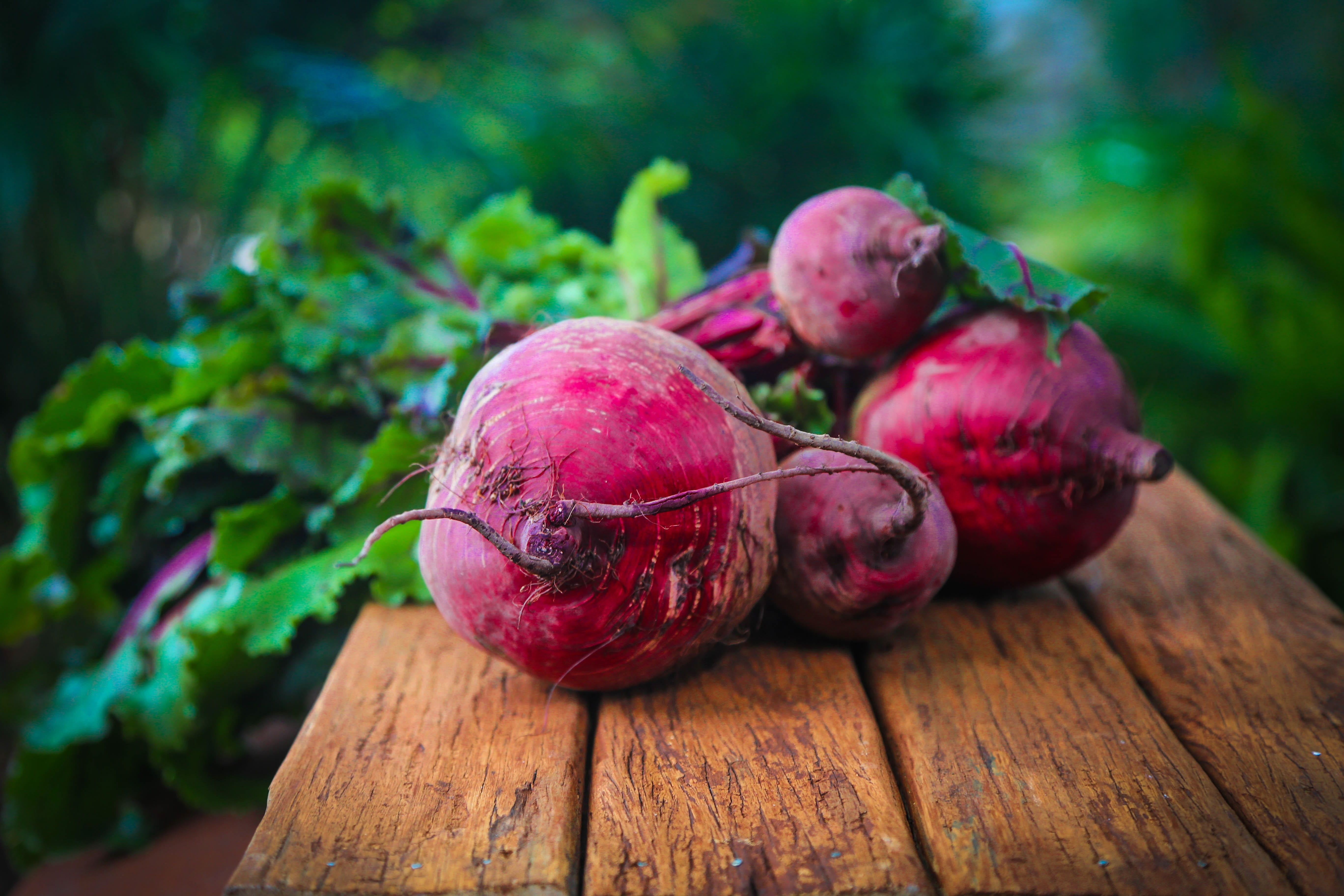 wooden, focus on foreground, ripe, surface, healthy eating, table, plant, common beet, root vegetable, freshness, food, red, beetroot, green color, no people, HD Wallpaper