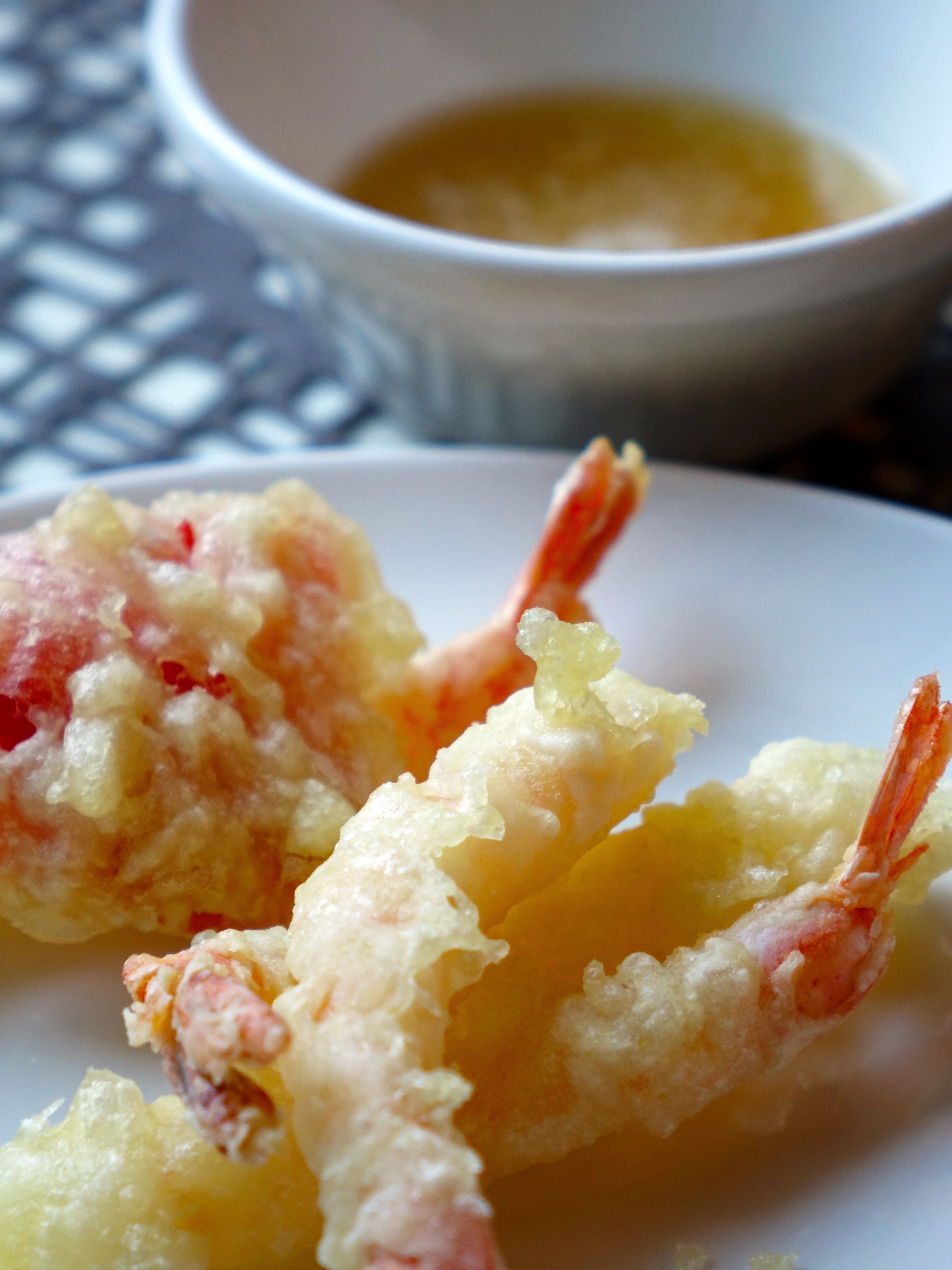 no people, still life, tempura, healthy eating, sauce, seafood, shrimp, condiment, table, 4K, wellbeing, japanese, selective focus, temptation, crockery, Phone HD Wallpaper