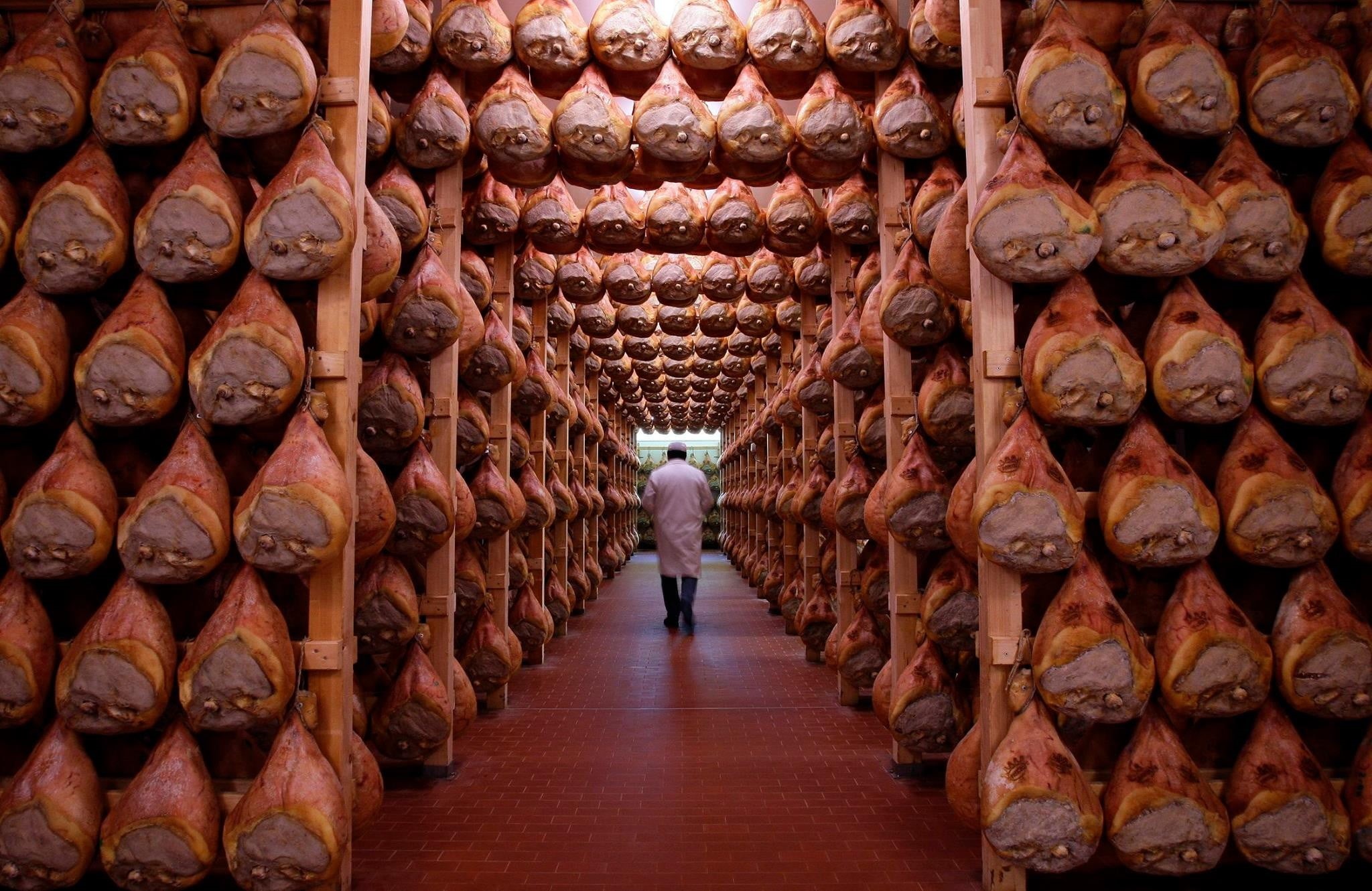standing, men, 1080P, working, indoors, large group of objects, walking, stack, abundance, meat, repetition, full length, food and drink, path, in a row, HD Wallpaper