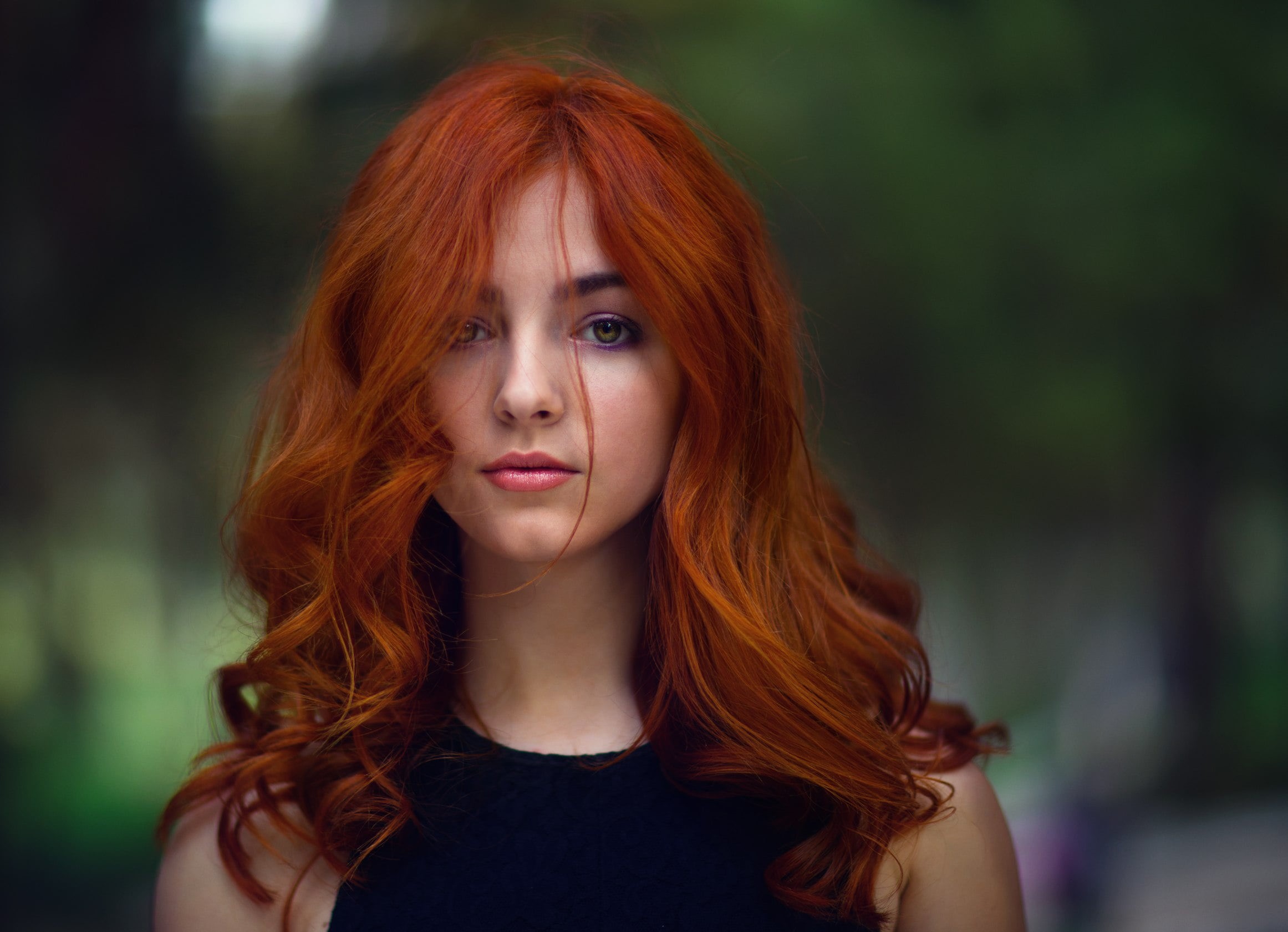 hair, adult, looking at viewer, young women, focus on foreground, hairstyle, Zachar Rise, beautiful people, looking at camera, long hair, young adult, redhead, HD Wallpaper