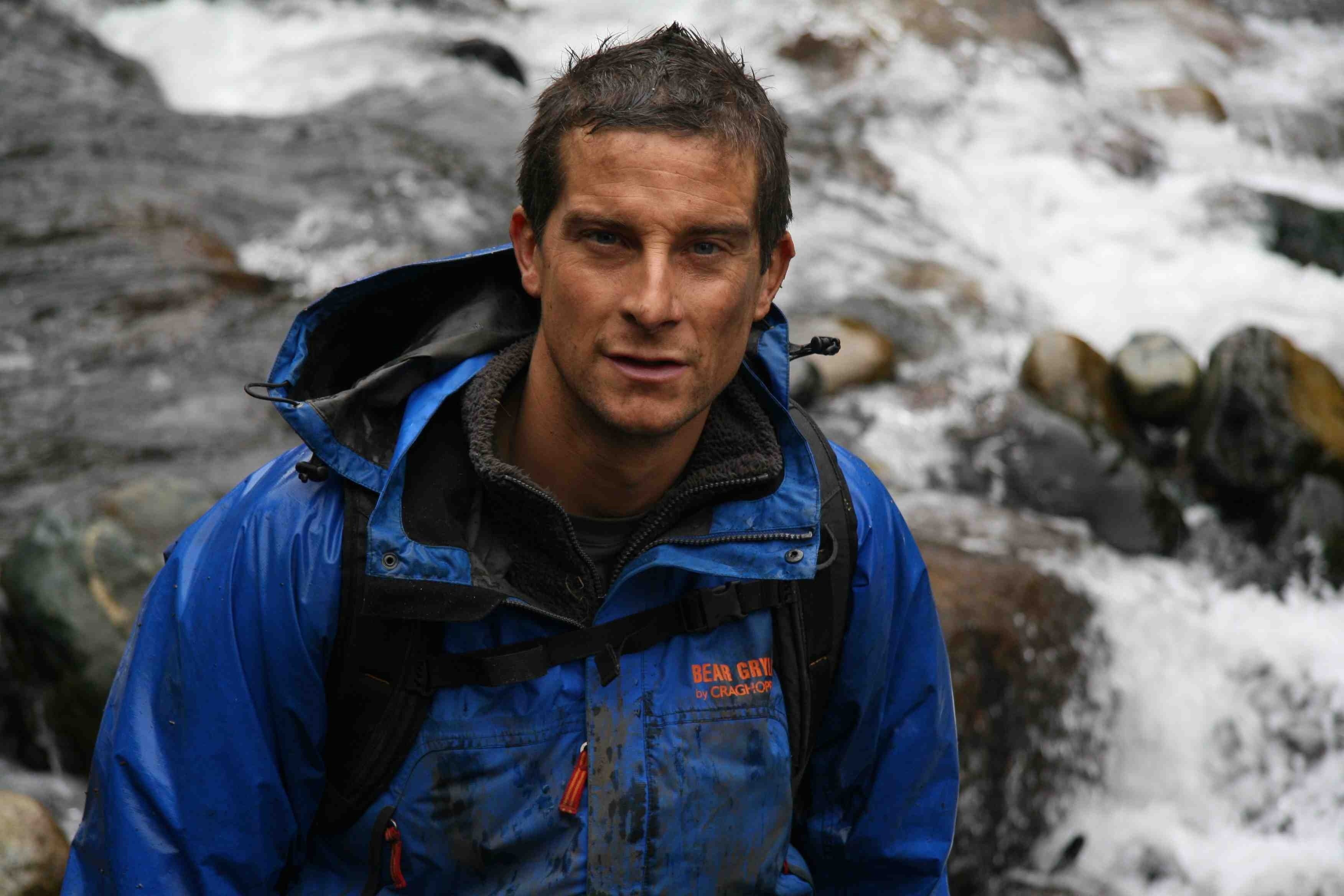 bear, animals, Bear Grylls, survivor, art, bears, 2K, men, survival, grylls, hd, HD Wallpaper