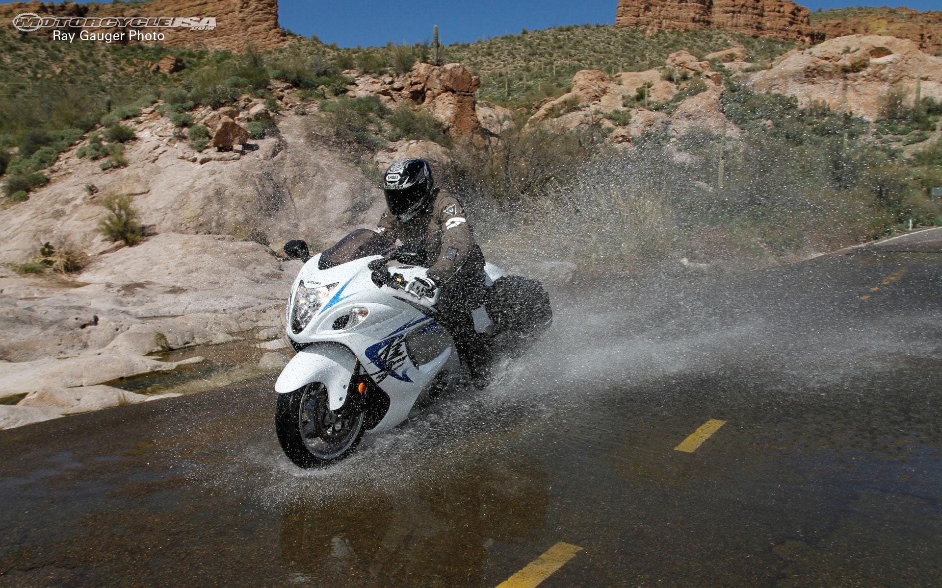 1080P, motorcycle, motorbike, suzuki, hayabusa, muscle, gsx1300r, gsx, bike, superbike, HD Wallpaper