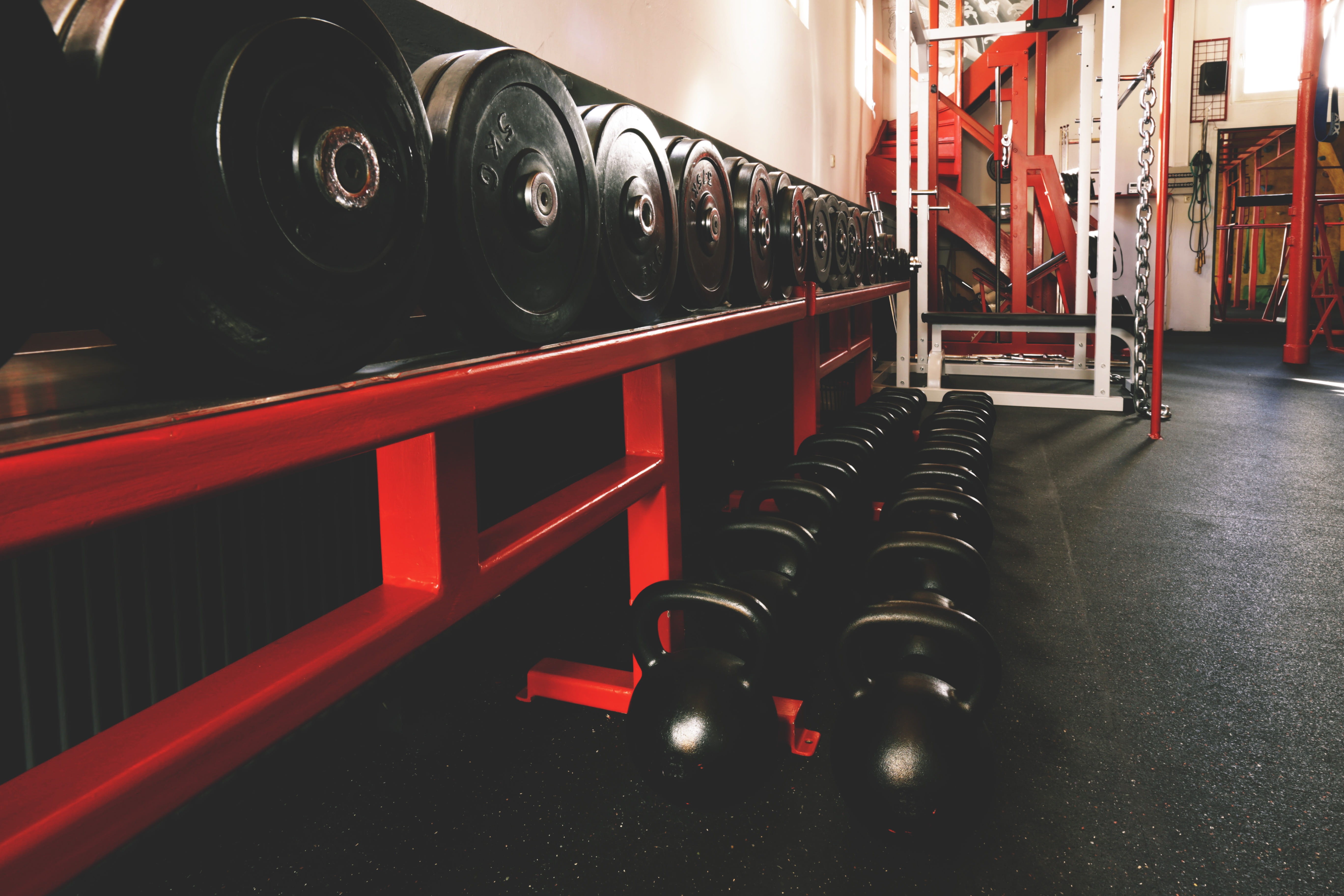 abundance, arrangement, healthy lifestyle, sport, Sports, city, day, no People, various, in a row, 5K, red, indoors, health, business, large group of objects, HD Wallpaper