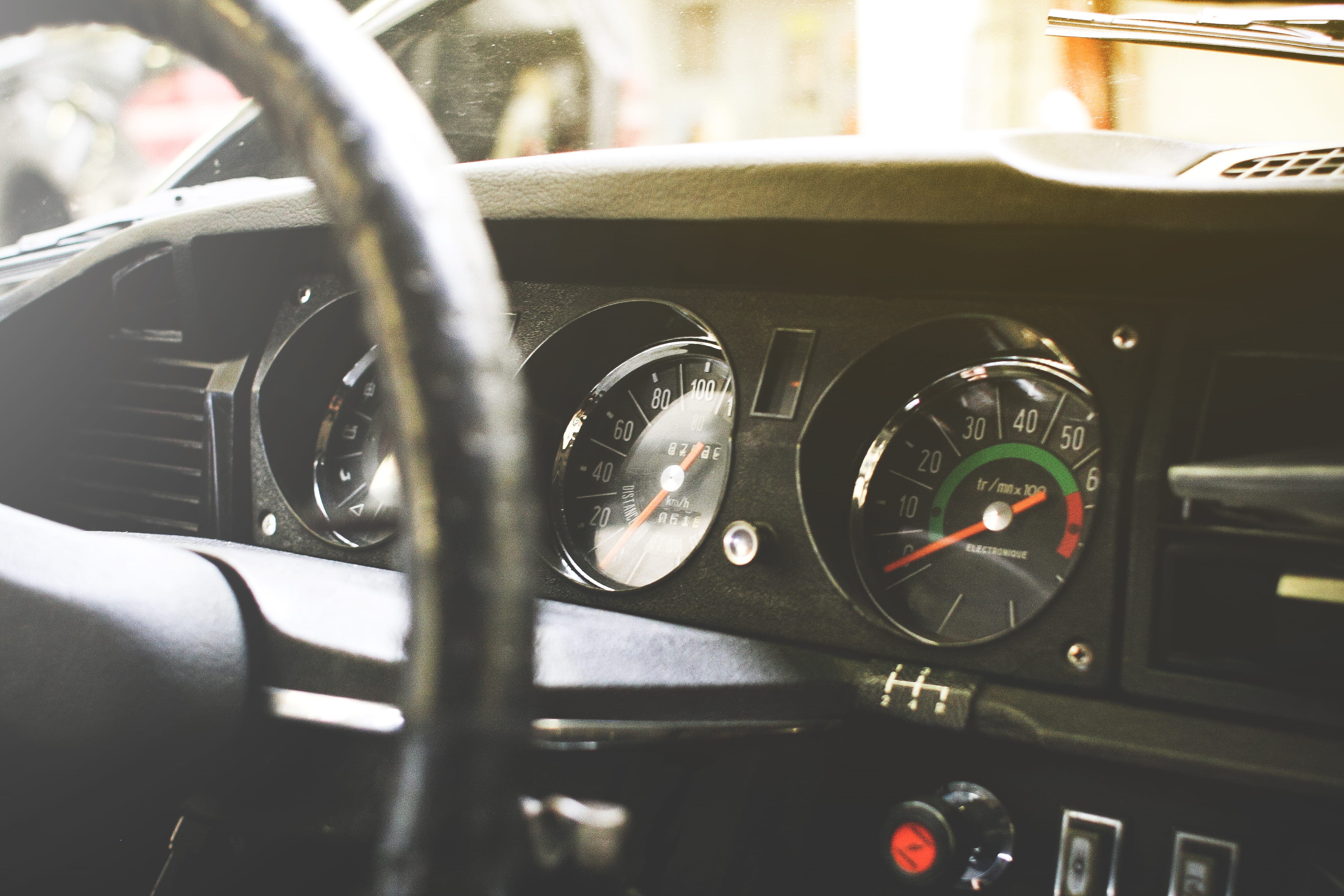 cockpit, travel, selective focus, transportation, mode of Transport, speedometer, veteran Car, indoors, land Vehicle, control, luxury, wheel, 4K, oldtimer, HD Wallpaper