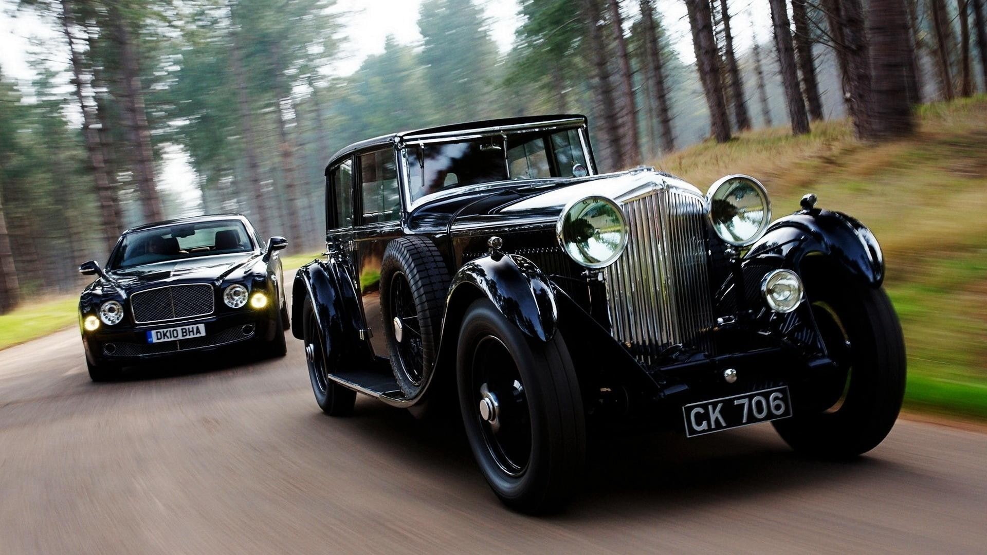 Bentley Mulsanne, Bentley, road, 1080P, car, trees, classic car, motion blur, old car, vehicle, forest, HD Wallpaper