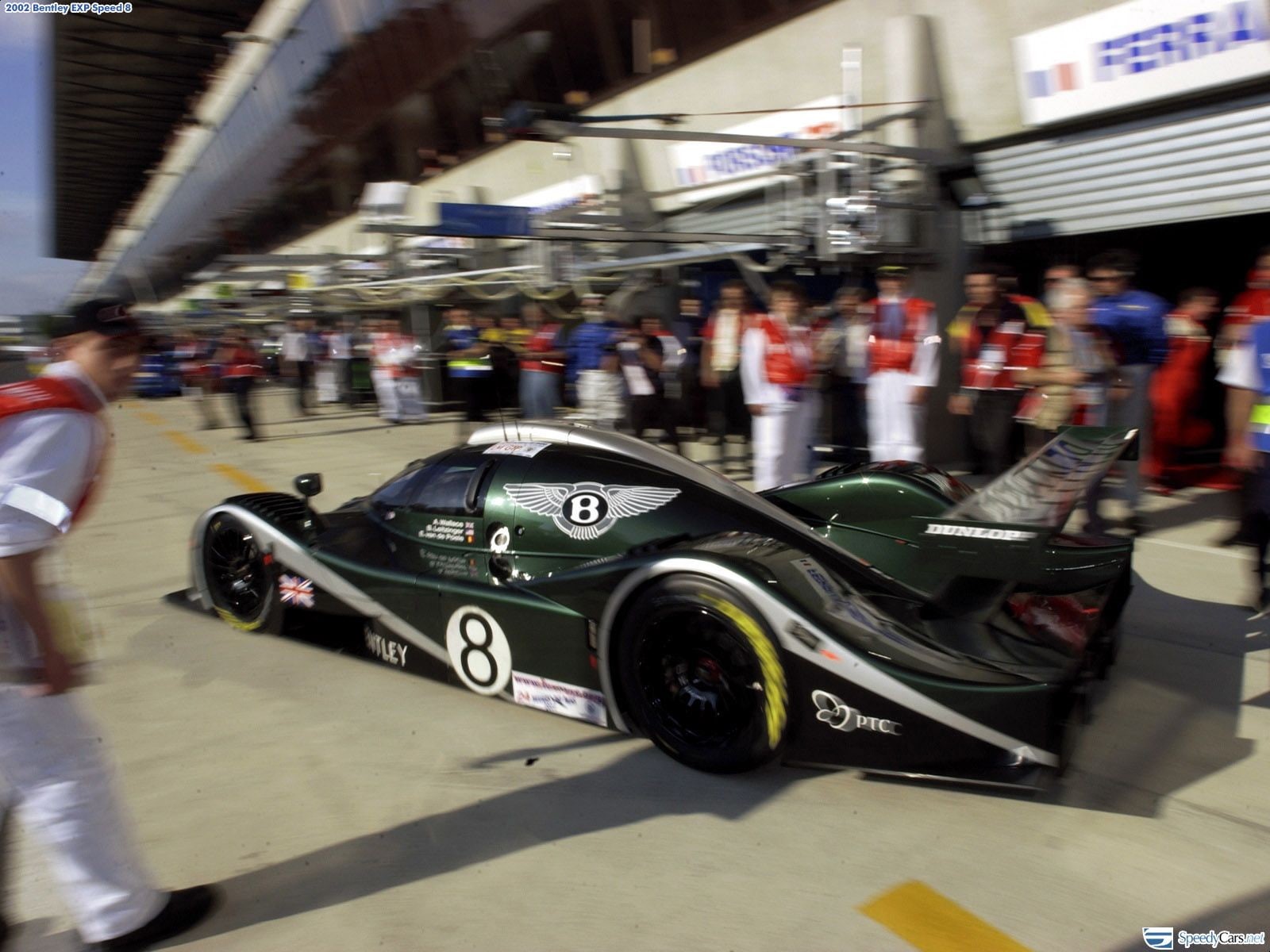 car, race, cars, bentley, hd, pit, blur, 720P, motion, HD Wallpaper
