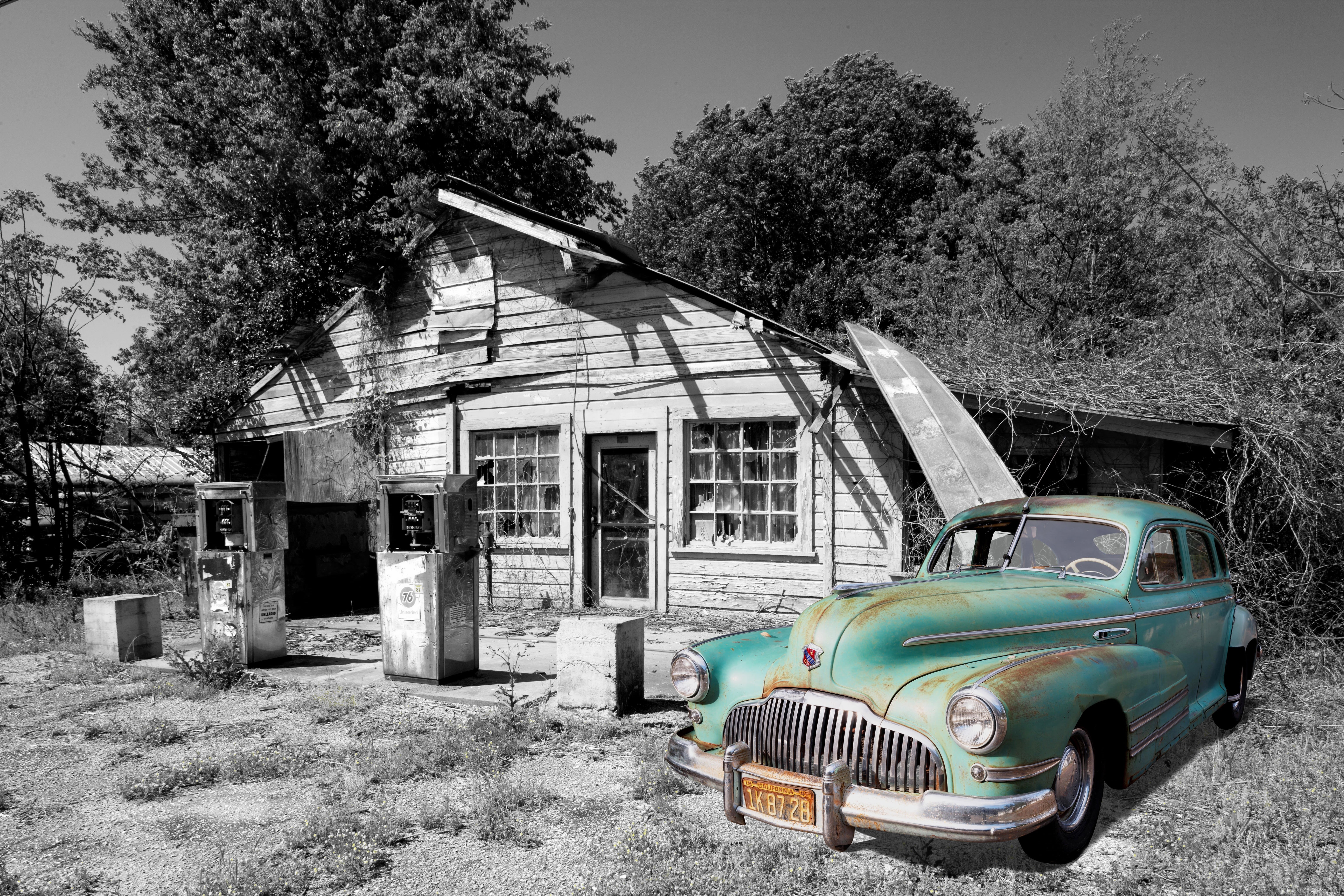 garage, built structure, nature, abandoned, house, chrysler, motor vehicle, lapsed, mode of transportation, color, beside, land vehicle, selective, old gas station, HD Wallpaper