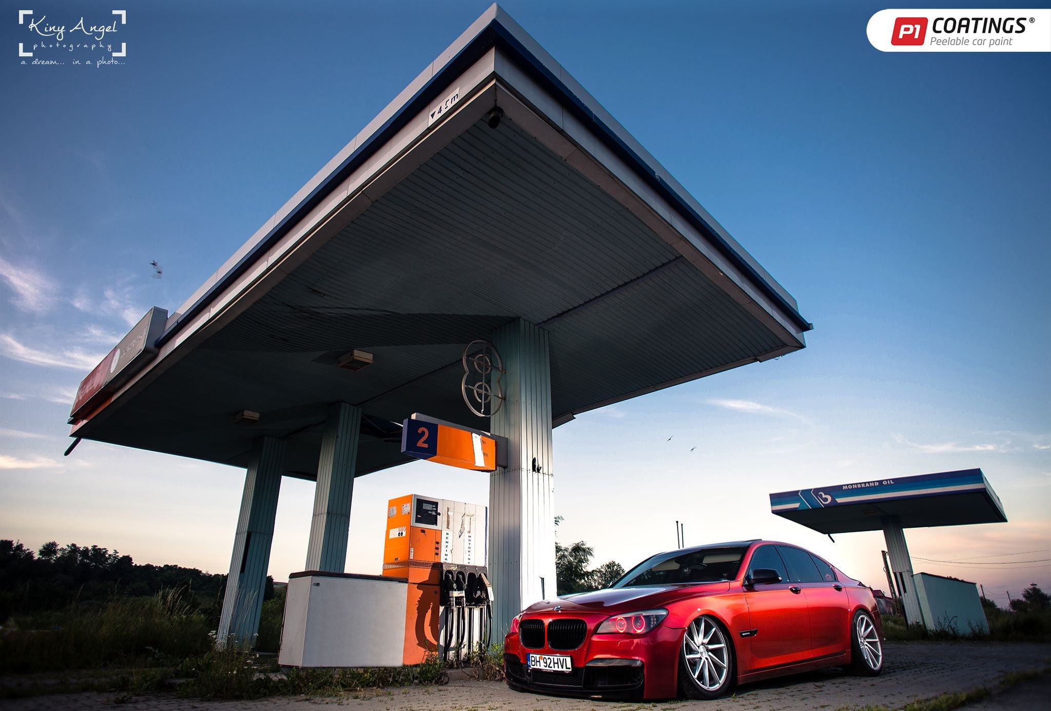 GajuKYD, BMW 7 Series BAGGED, mode of transportation, building exterior, sky, gasoline, refueling, shopping, environment, fuel pump, day, Vossen CVT, sign, HD Wallpaper
