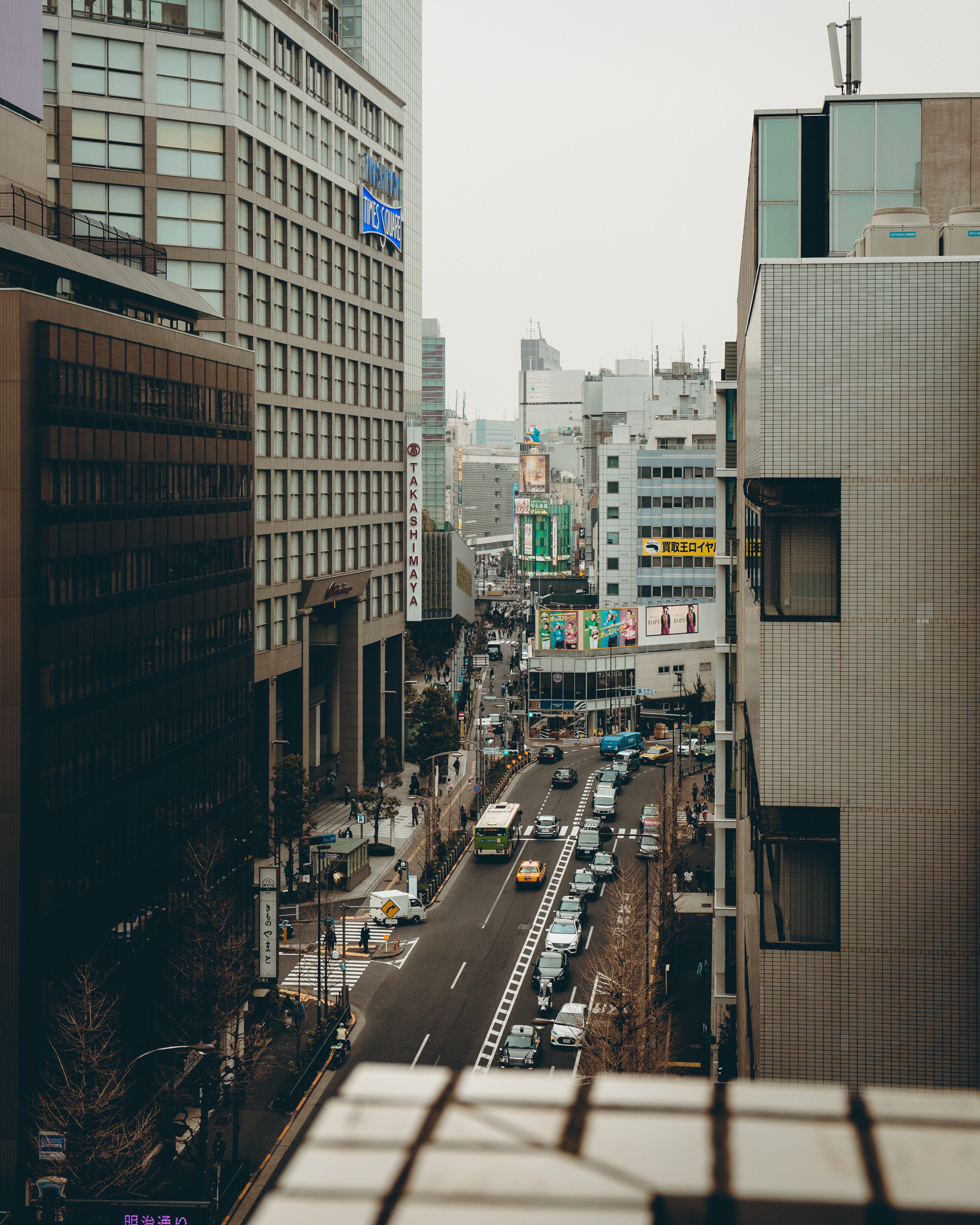 window, architecture, motor vehicle, cityscape, shinjuku, car, traffic, photo, buildings, busy, residential district, working, vantage, transportation, Phone HD Wallpaper