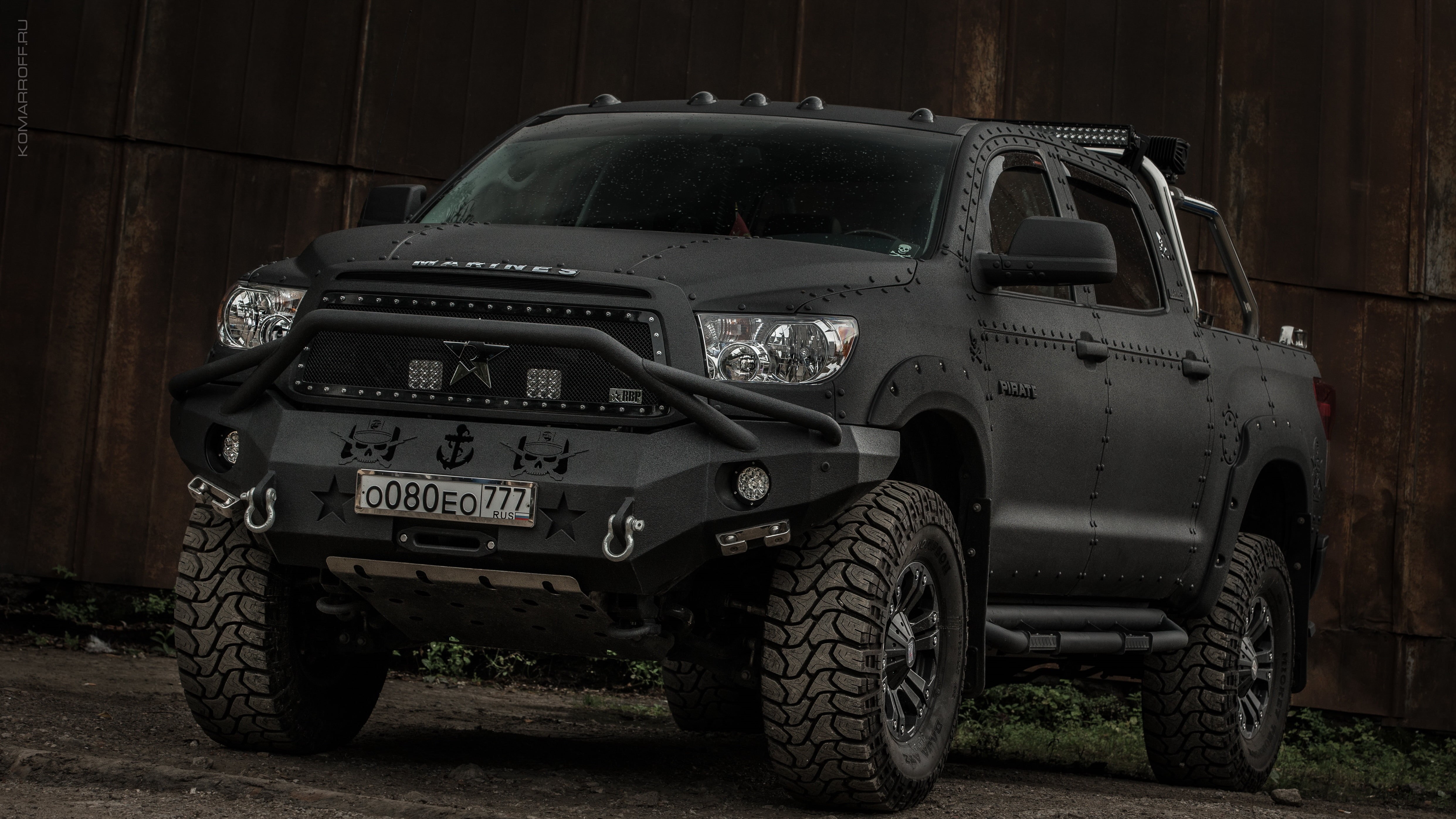 obsolete, 4wd, old, mode of Transport, power, tire, day, 4K, dirt, sports Utility Vehicle, exhibition, cab, dirt Road, sport, parking, crew, old-fashioned, HD Wallpaper