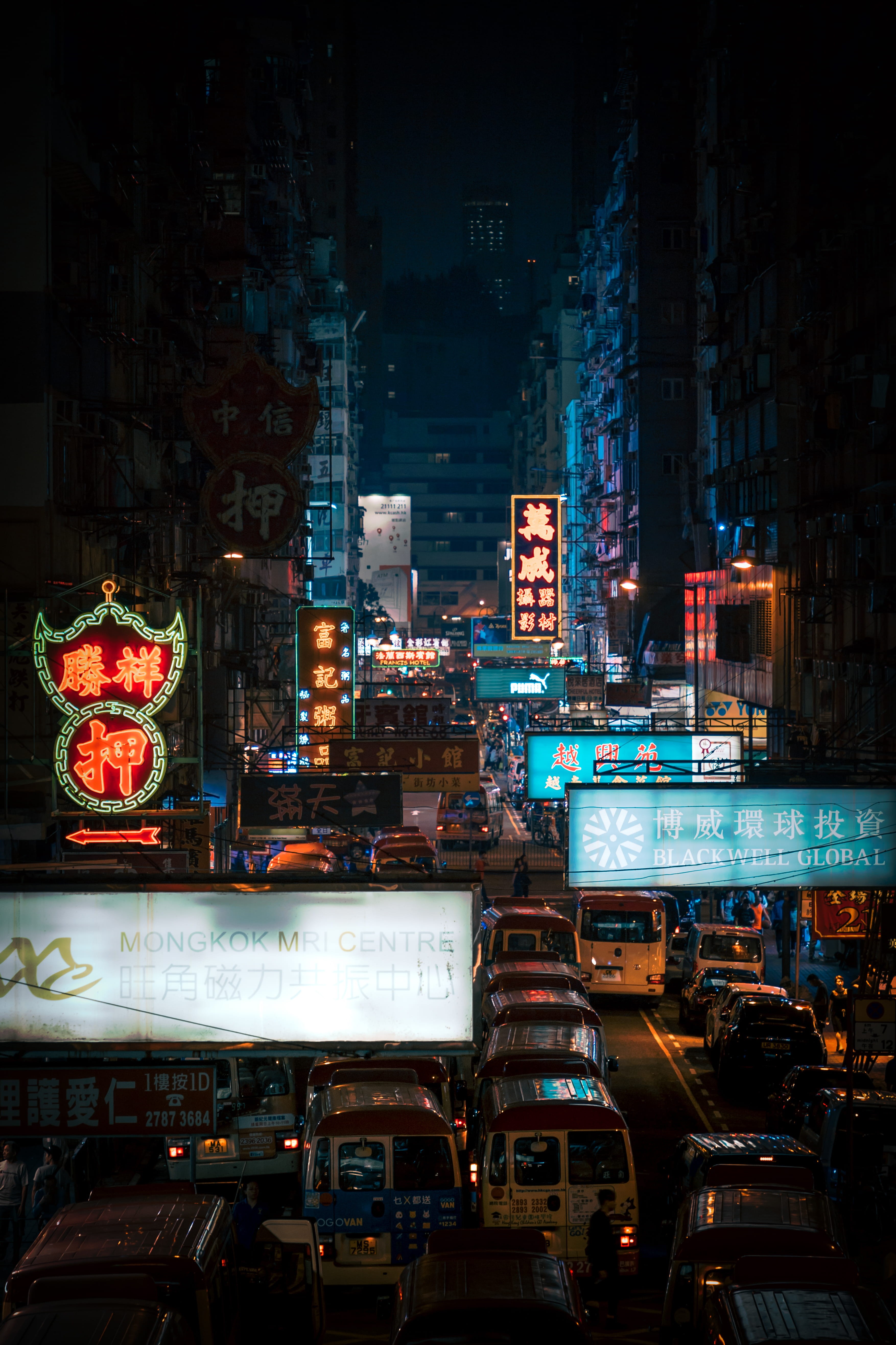sign, commercial sign, road, building exterior, night, architecture, built structure, communication, buildings, jam, illuminated, 5K, script, hong kong, Phone HD Wallpaper