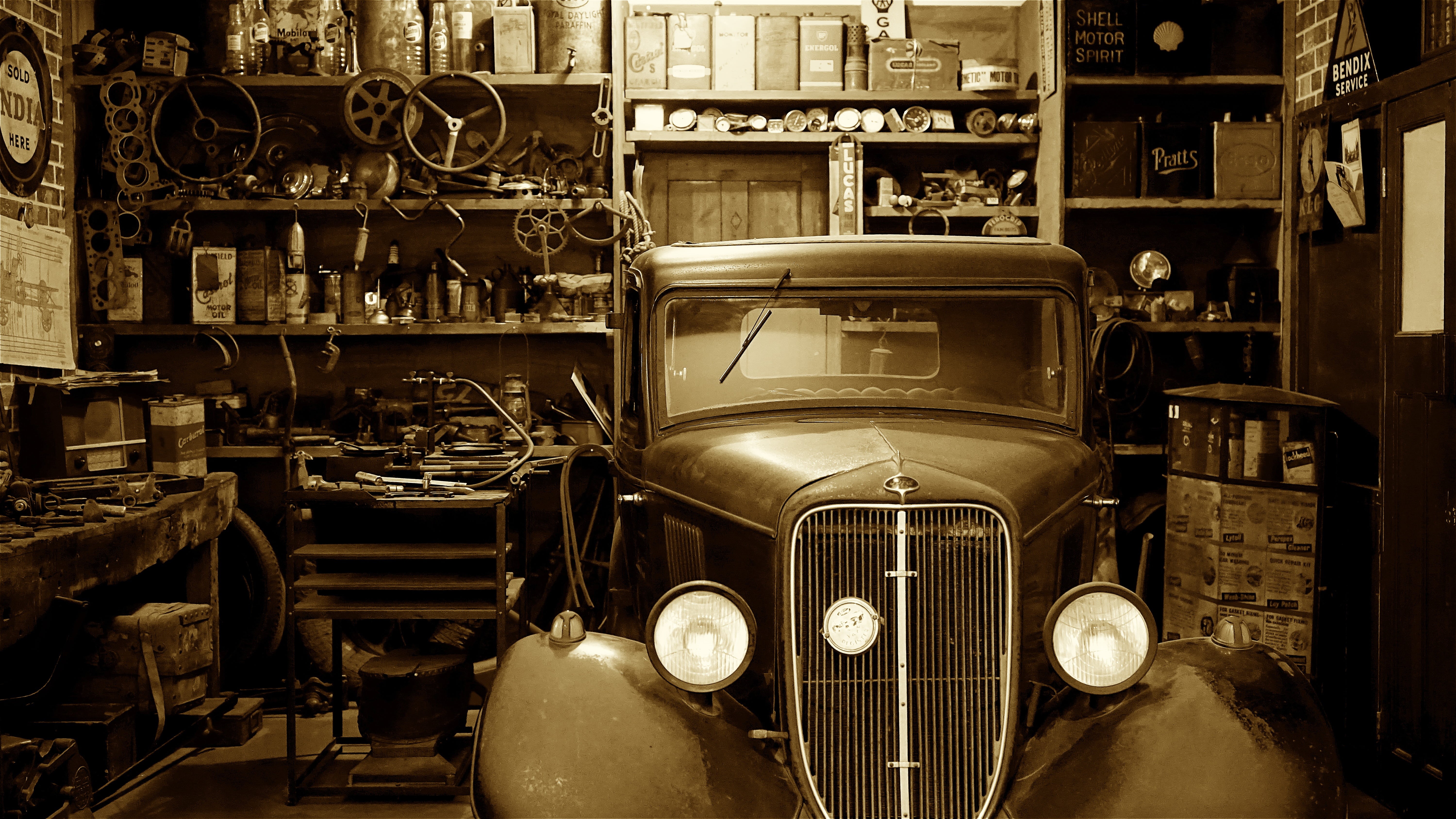 indoors, day, work, tools, metal, room, vintage car, old, headlight, transportation, stationary, obsolete, vehicle, outdoors, antique, vintage, nostalgia, HD Wallpaper