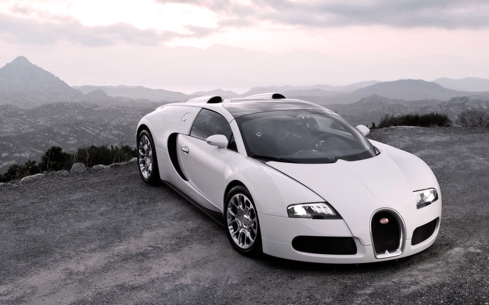transportation, luxury, modern, 1080P, suite, speed, sport, day, power, sport cars, mode of Transport, non-urban scene, 4x4, sky, beauty in nature, engine, HD Wallpaper