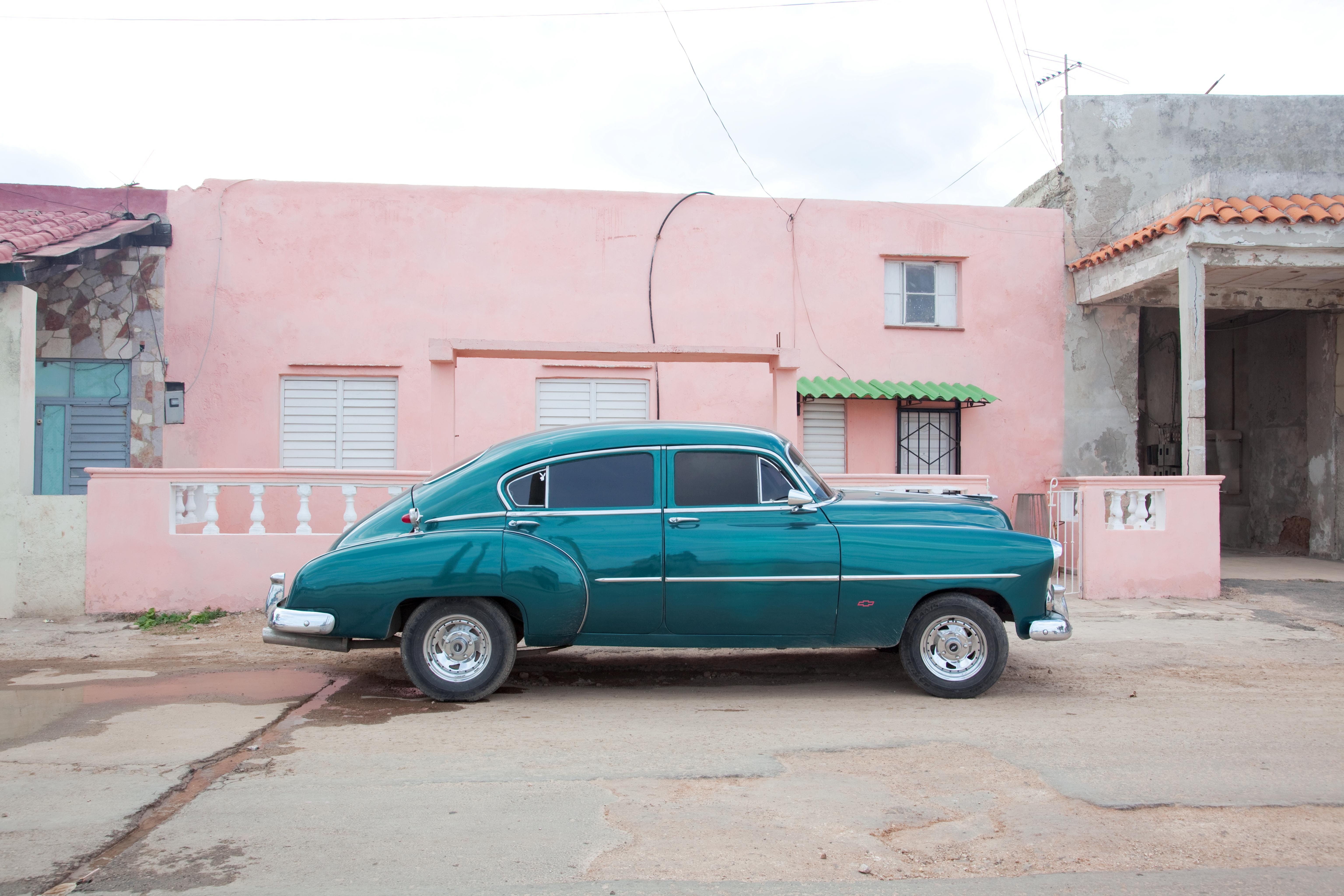 pkw, caribbean Culture, us car, colonial Style, vintage Car, caribbean, old cars, rarity, nostalgia, cars, crom, urban Scene, Old Car, automotive, Cuba, HD Wallpaper