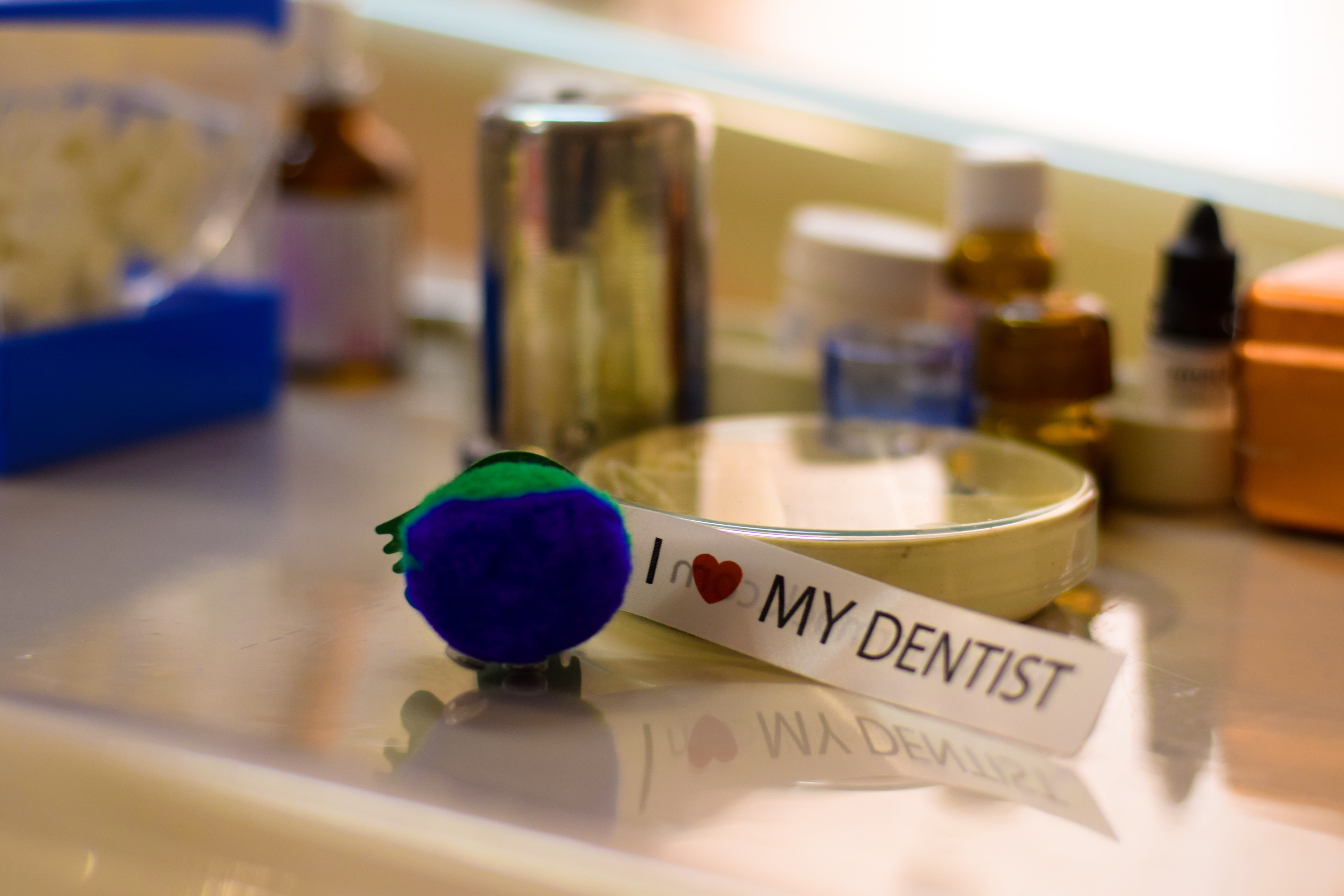 facial expression, no people, 5K, container, care, health, business, medical, dentist, western script, scientific experiment, still life, occupation, text, HD Wallpaper