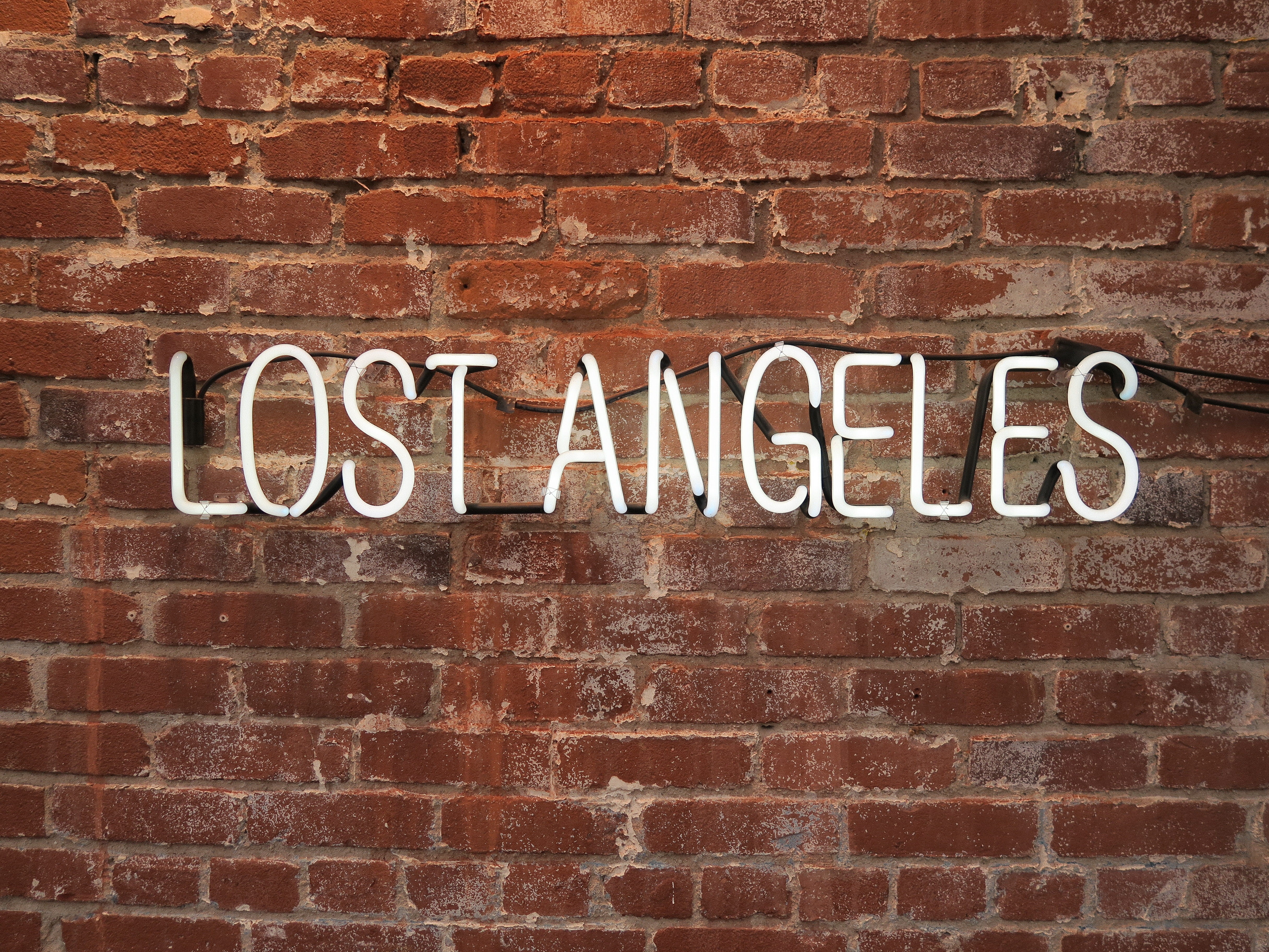 light, open brick, textured, angeles, lost, old, font, wall, rustic, trendy, wall - Building Feature, neon light, word, lost angeles, text, brick Wall, HD Wallpaper