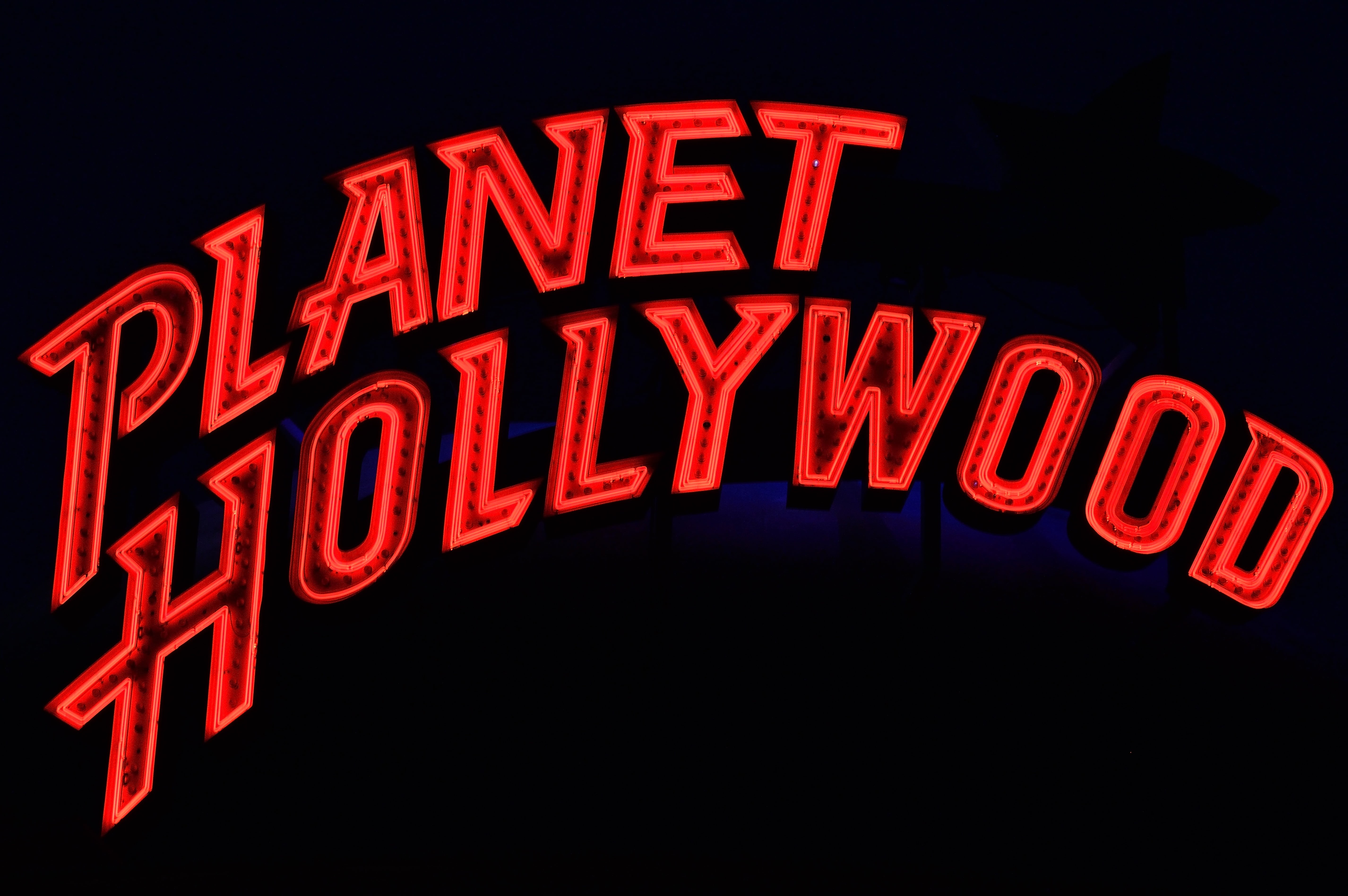bright, black background, light, hollywood, advertisement, night, 5K, retro, dark, studio shot, planet hollywood, message, single word, illuminated, communication, HD Wallpaper