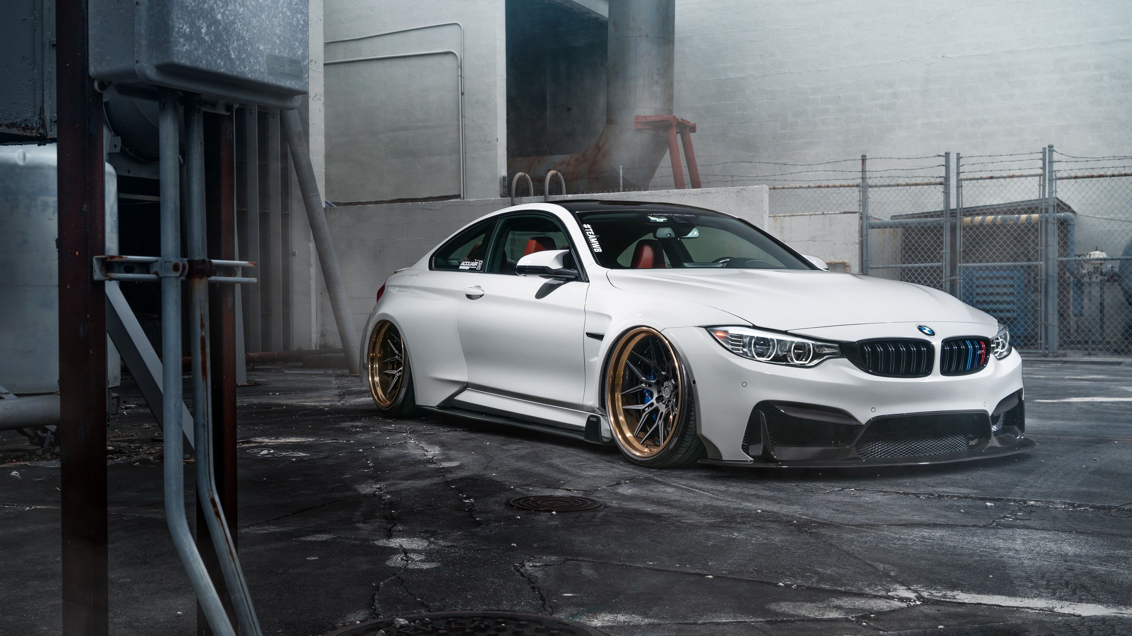 white car, vintage car, white color, land vehicle, bmw, spoke, city, built structure, vehicle, wealth, no people, day, sports car, luxury car, luxury, motor vehicle, HD Wallpaper