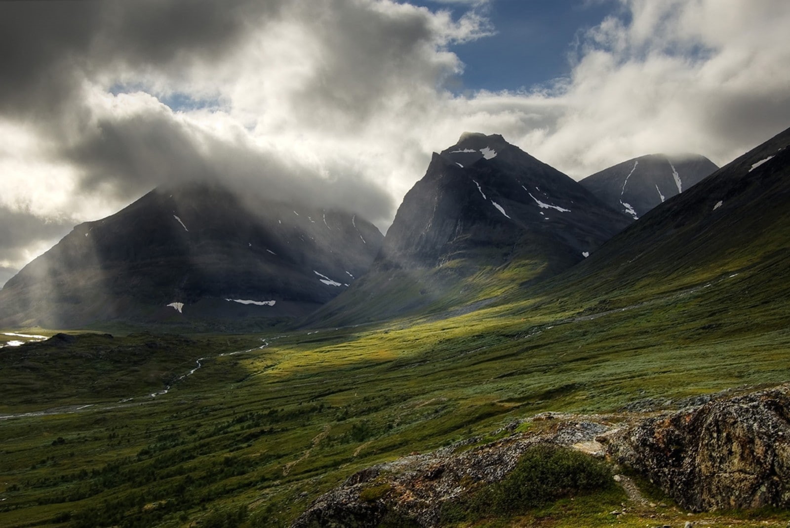 day, non-urban scene, land, tranquility, outdoors, wilderness, sky, 720P, tranquil scene, scenics - nature, cloud - sky, valley, nature, clouds, mountain range, HD Wallpaper