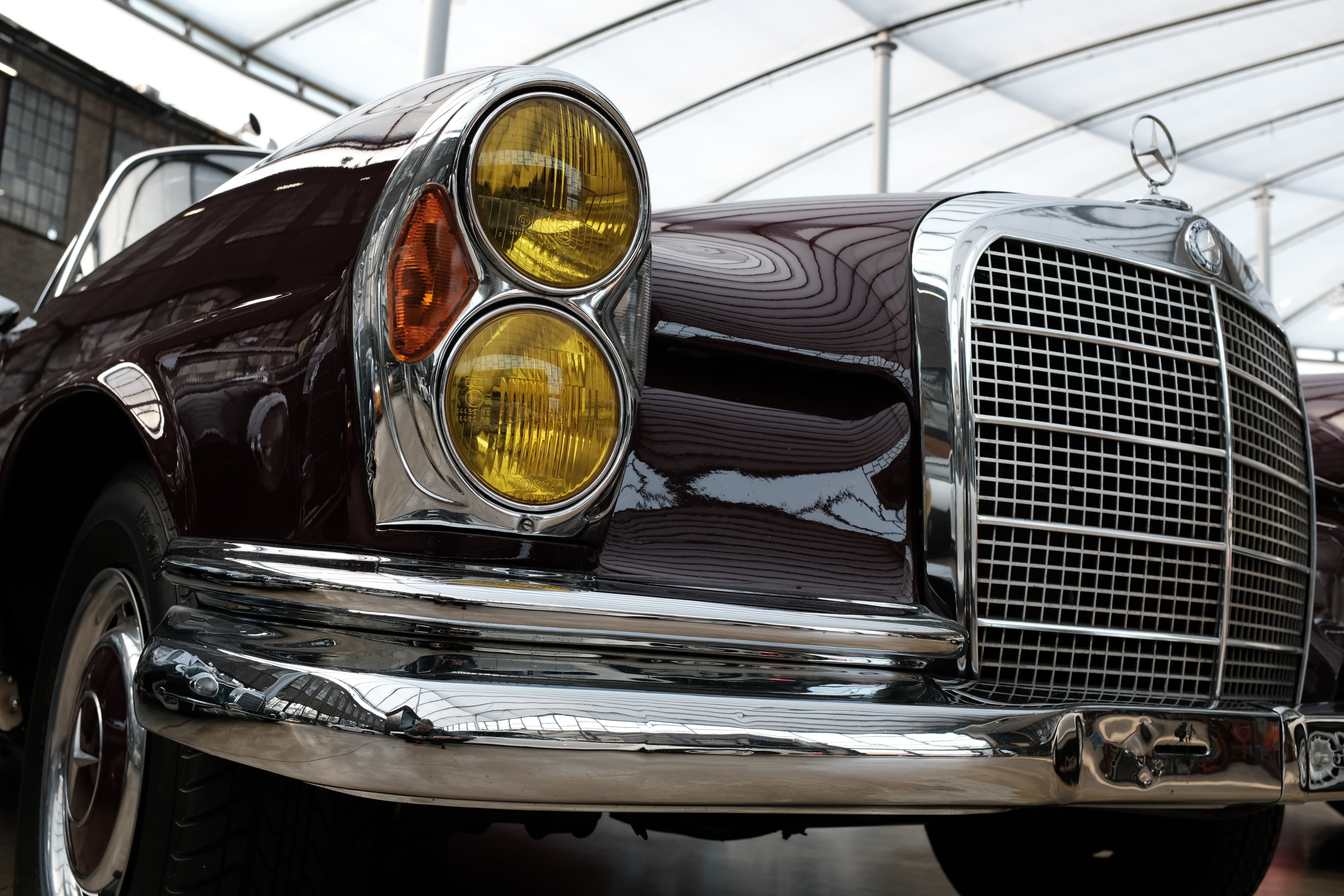 abandoned, day, junkyard, 5K, elegant, museum, historically, no people, old-fashioned, motor vehicle, mode of transportation, brown, yellow, lighting equipment, HD Wallpaper