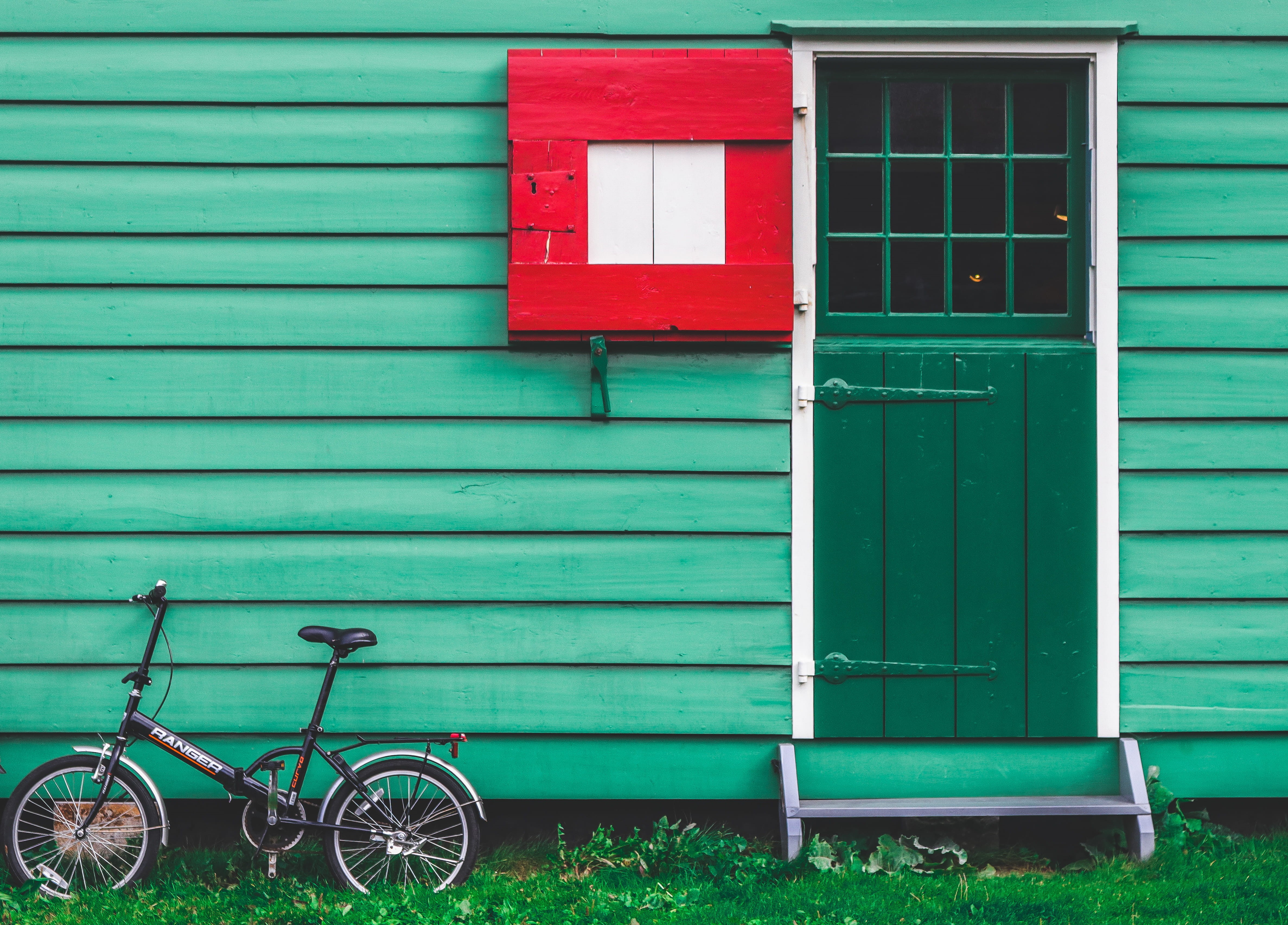 bicycle, folding, window, house, wall - building feature, stationary, closed, land vehicle, zaanse schan, netherlands, beside, wood - material, vehicle, HD Wallpaper