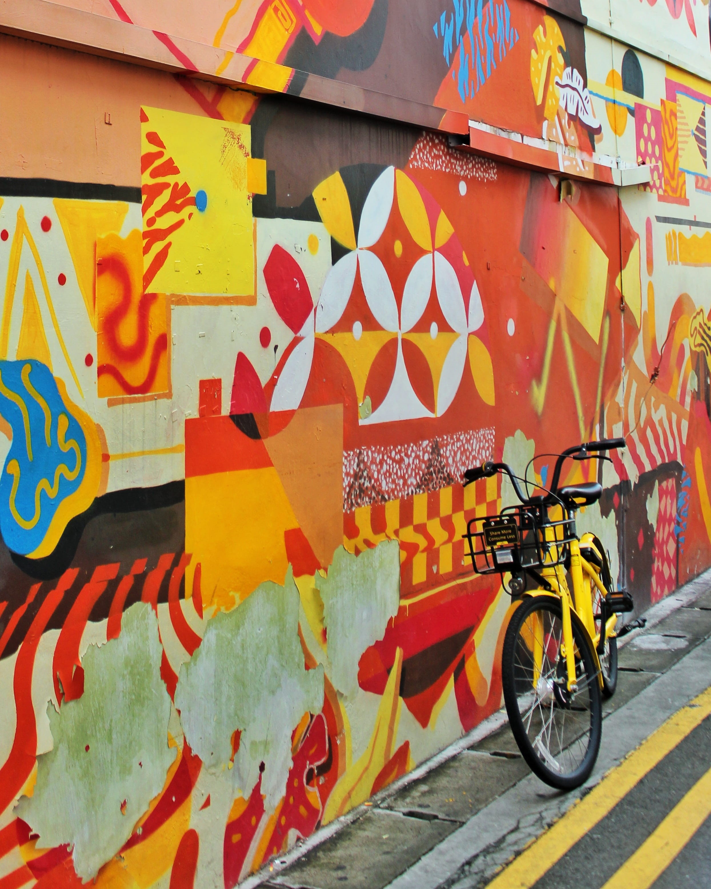 multi colored, mode of transportation, art and craft, painting, wall - building feature, bmx, wall, black, city, built structure, no people, wheel, land vehicle, Phone HD Wallpaper