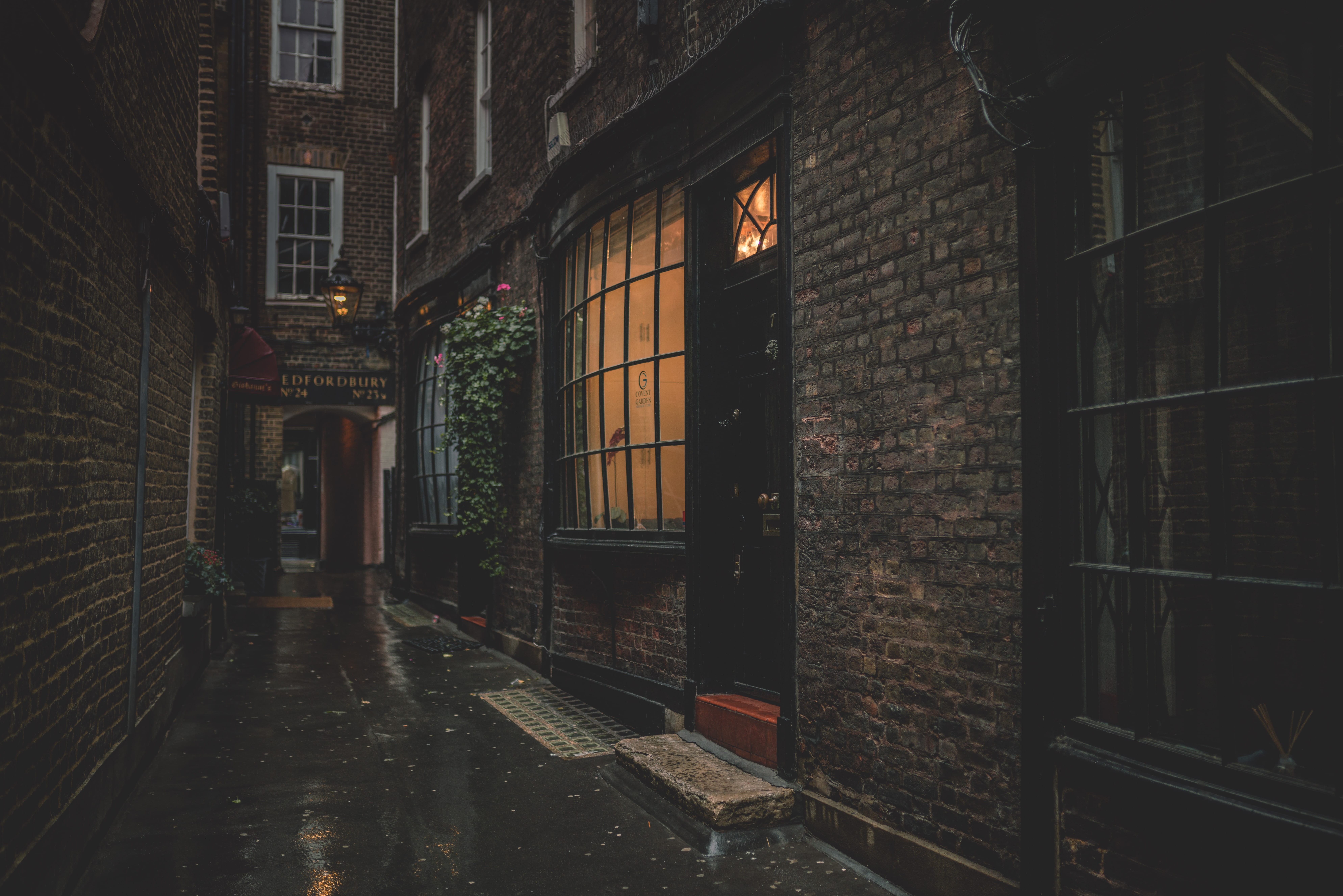 outdoors, knockturn alley, cultures, window, old, brick, uK, black, town, goowins court, steel, covent, england, door, cobblestone, no People, goodwin, HD Wallpaper