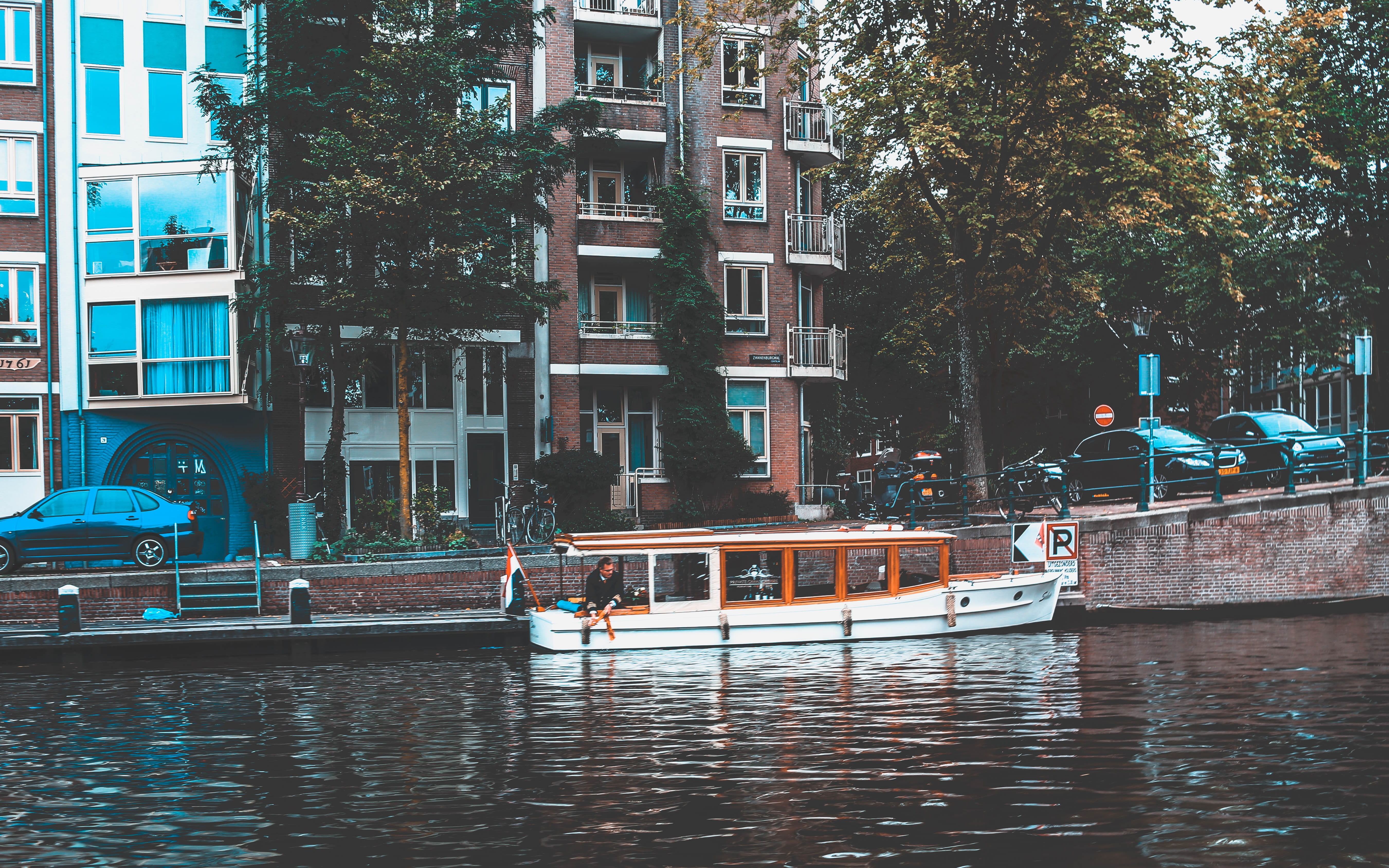 5K, canal, town, built structure, mode of transportation, city, nature, building exterior, day, car, building, wheel, human, buildings, vessel, machine, HD Wallpaper