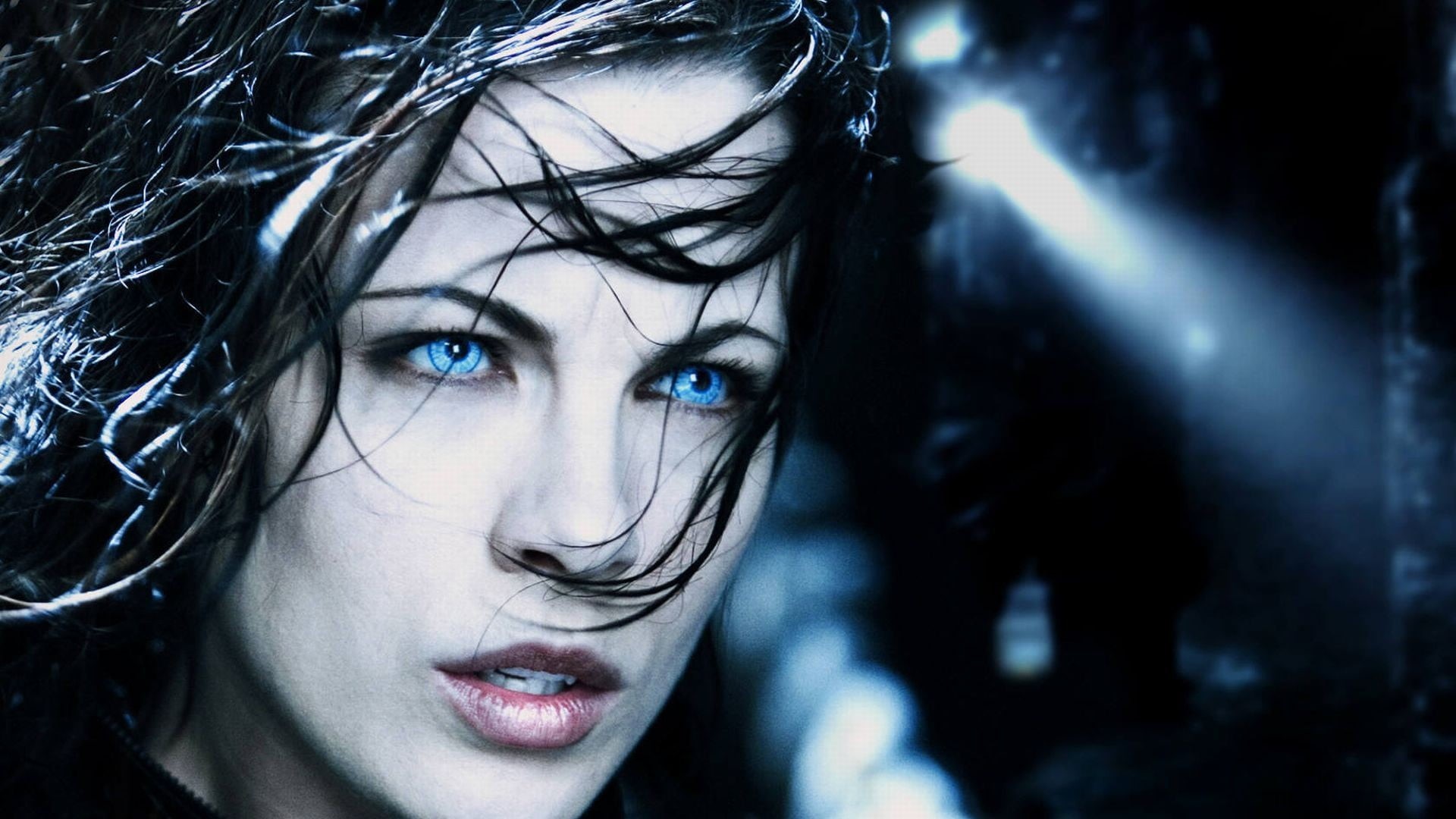 human eye, headshot, human hair, kate, body part, dark, evil, beauty, human face, young adult, eye, wind, make-up, fear, Underworld, Kate Beckinsale, beautiful people, HD Wallpaper