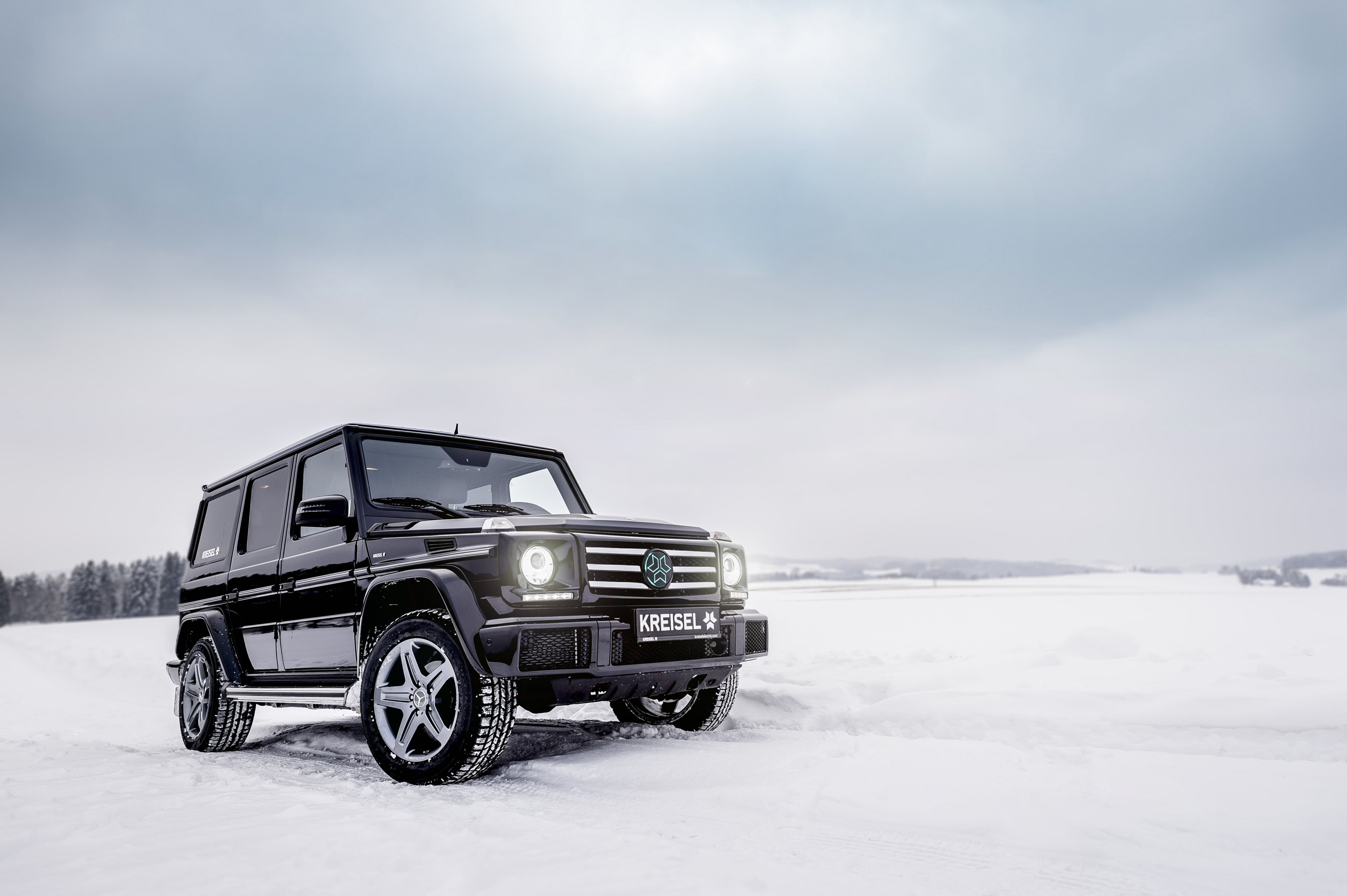 snow, beauty in nature, motor vehicle, blizzard, scenics - nature, white color, nature, car, land, 4K, transportation, extreme weather, snowing, deep snow, HD Wallpaper