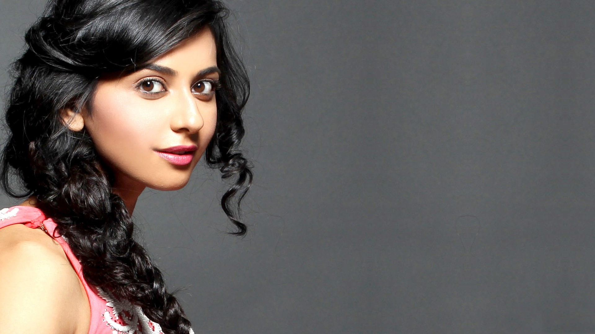 modern, close, black hair, adult, hair, human face, rakul, glamour, long hair, women, fashion, human hair, hairstyle, latest, headshot, one person, copy space, HD Wallpaper