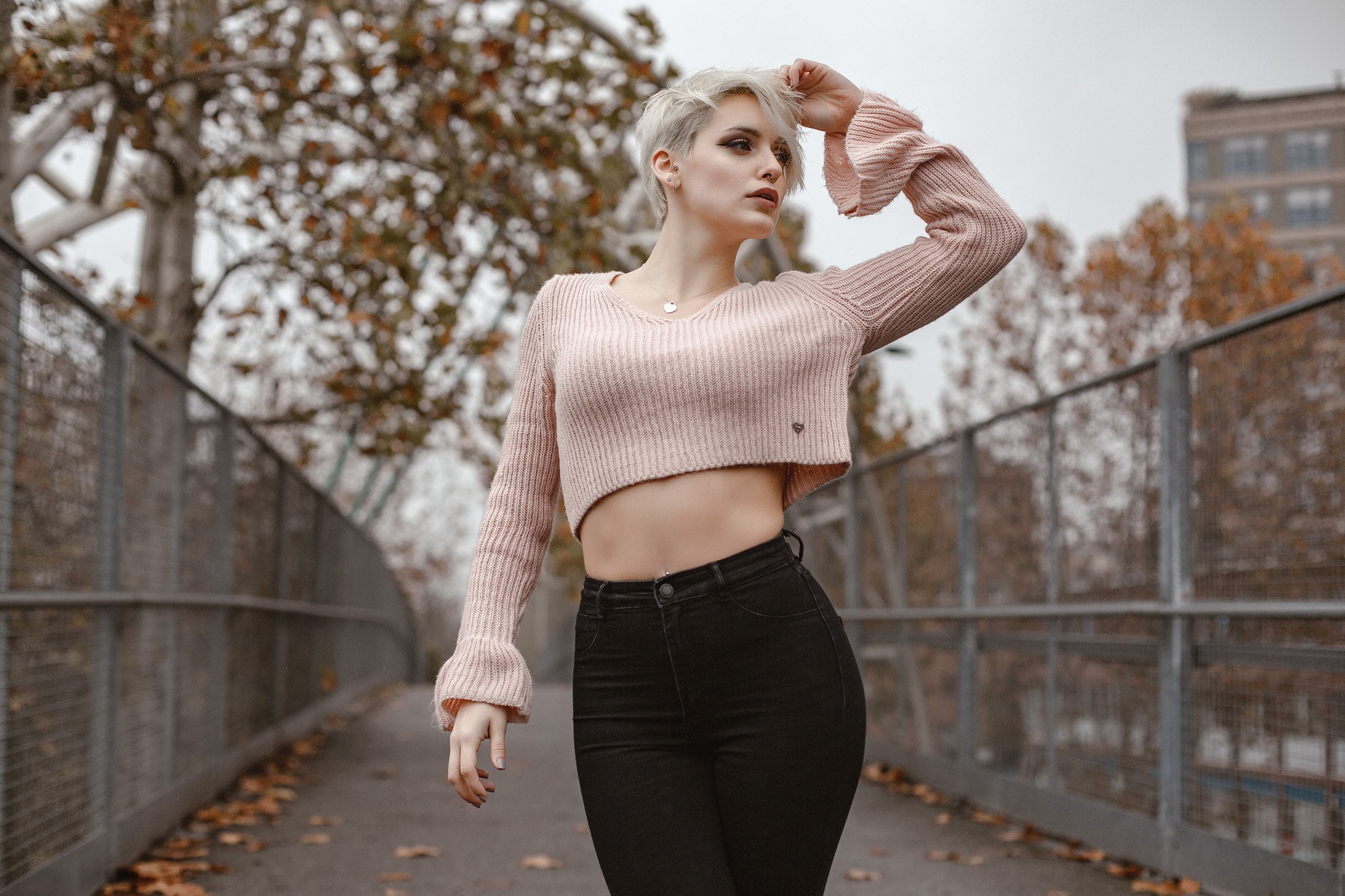 pierced navel, bokeh, short hair, hands in hair, jeans, necklace, 1080P, standing, looking away, high waisted, white hair, portrait, women outdoors, blonde, HD Wallpaper