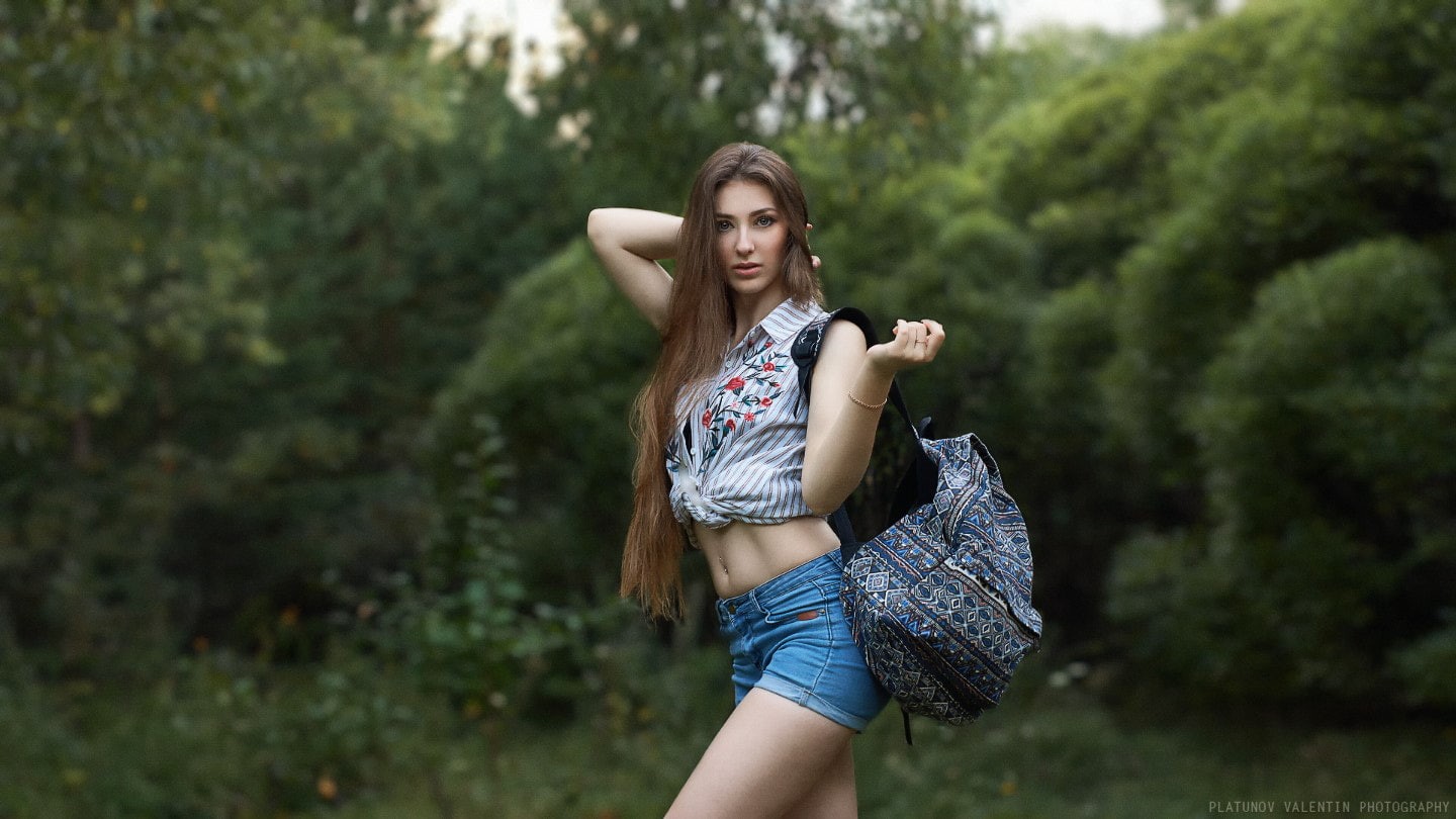 shirt, women, long hair, portrait, pierced navel, depth of field, jean shorts, women outdoors, 720P, HD Wallpaper