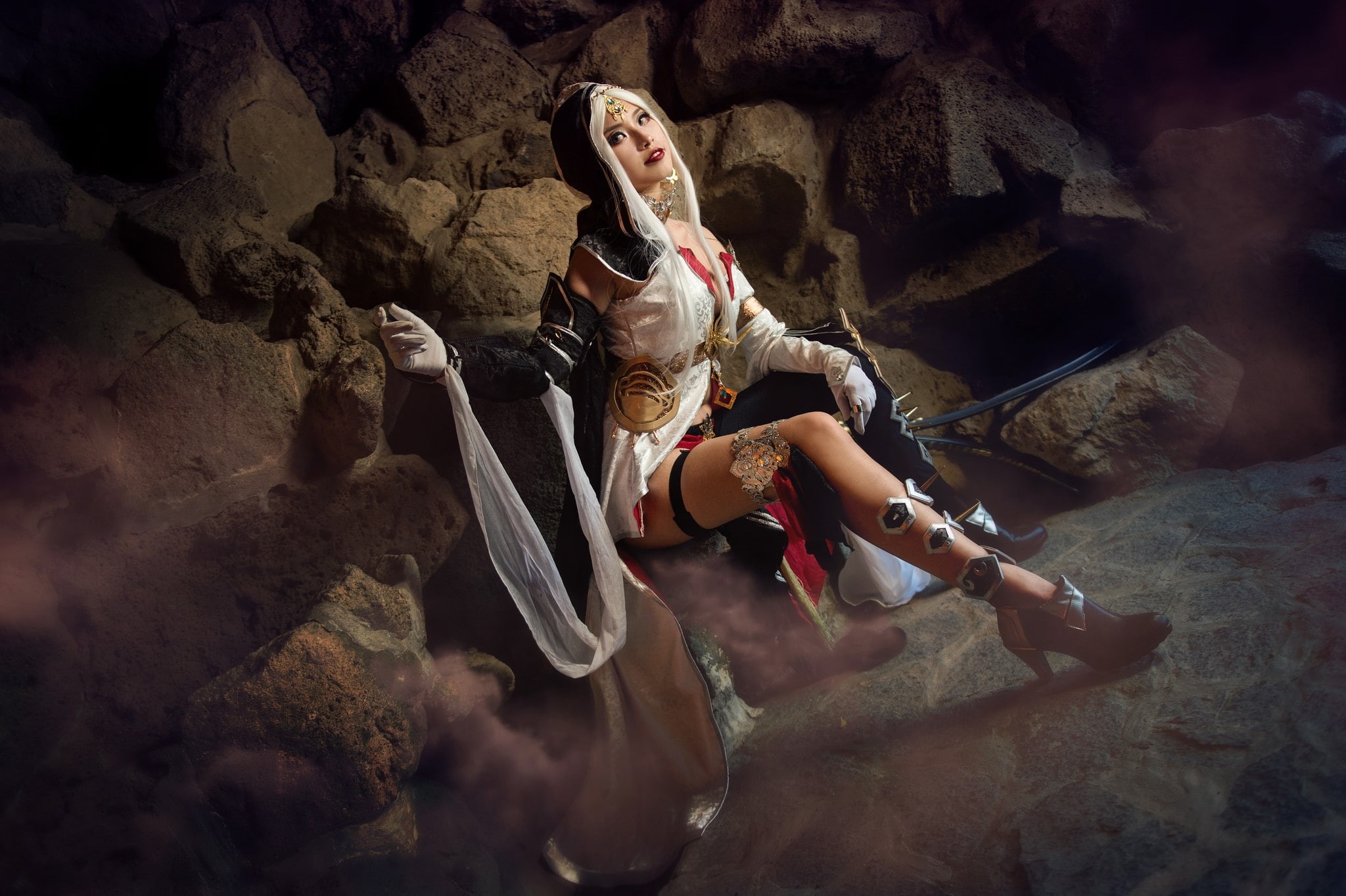image, girl, boulders, rocks, white hair, warrior, sword, look, beauty, the girl-soldier, elf, figure, sitting, outfit, the dark background, weapons, Asian, HD Wallpaper