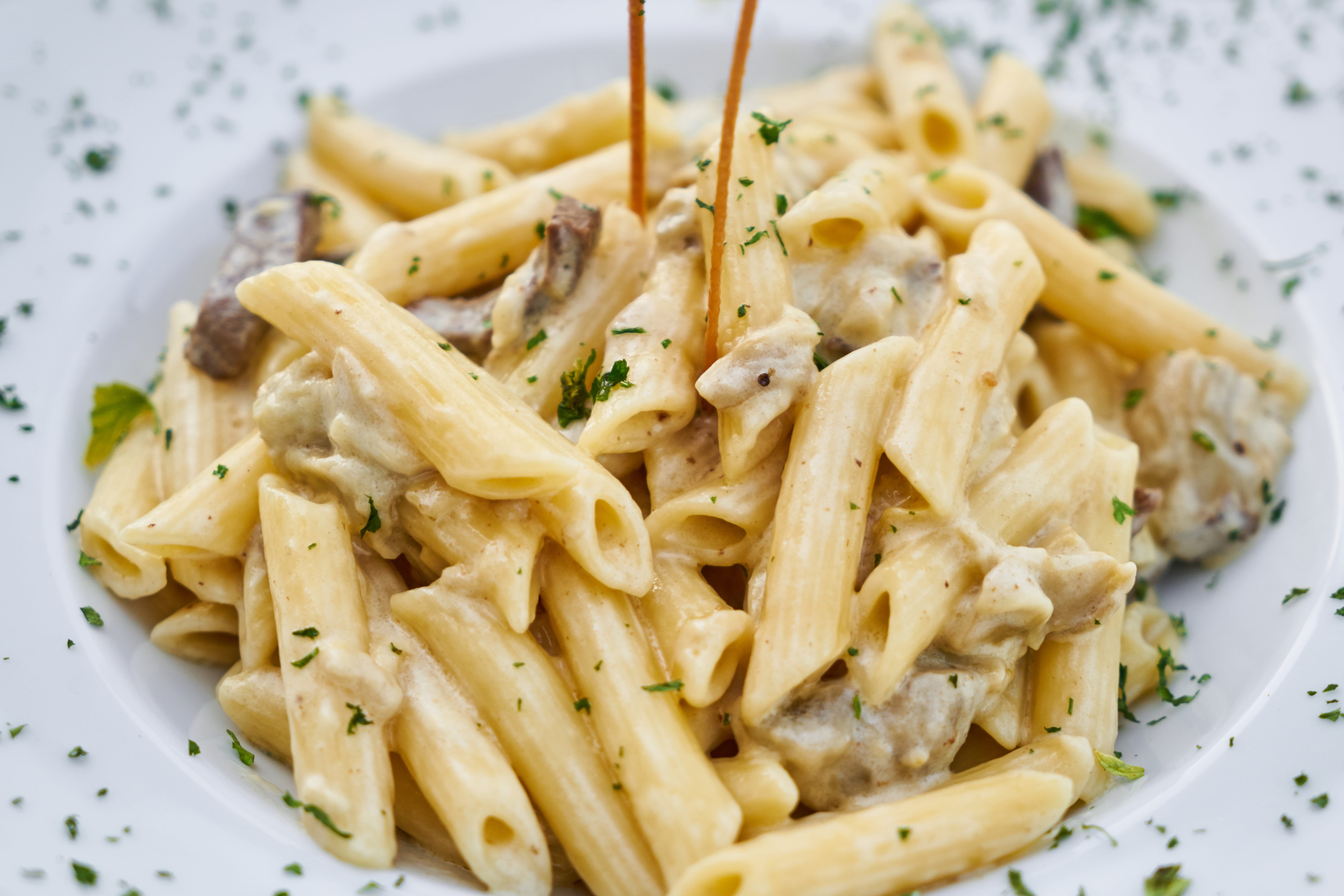 crockery, no people, meal, dinner, tasty, eating healthy, 5K, wellbeing, pasta, meat, freshness, serving size, plate, white, lunch, high angle view, close-up, HD Wallpaper